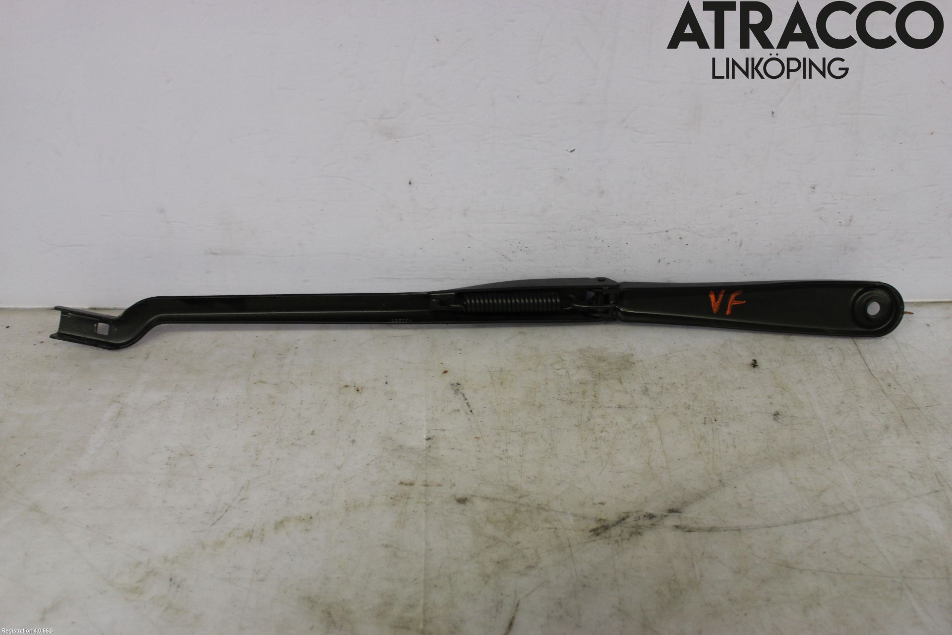 BMW 5 G30/G31/F90 17-23 Torkararm Armar Vindruta