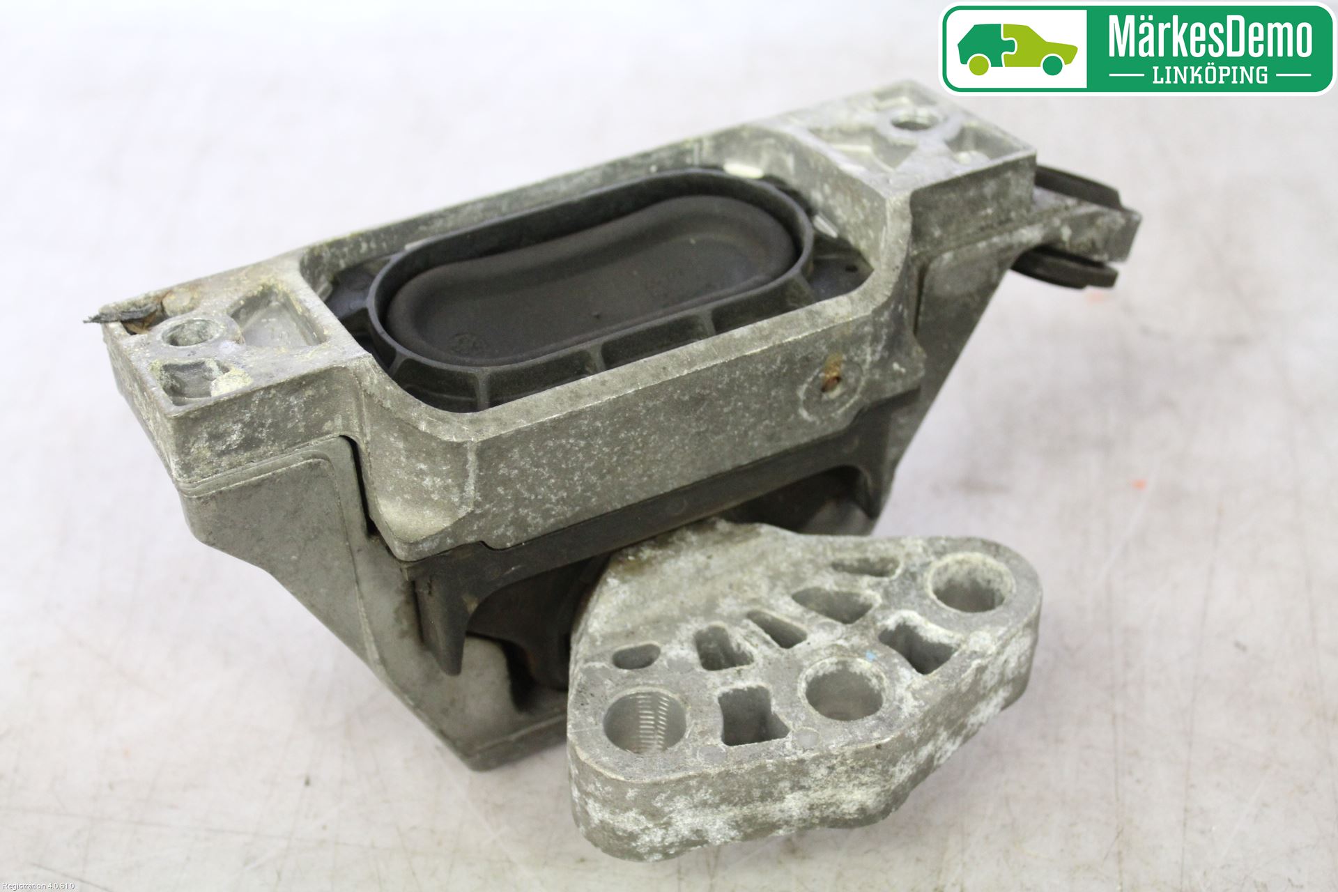 Opel INSIGNIA 09-16 Motorfäste