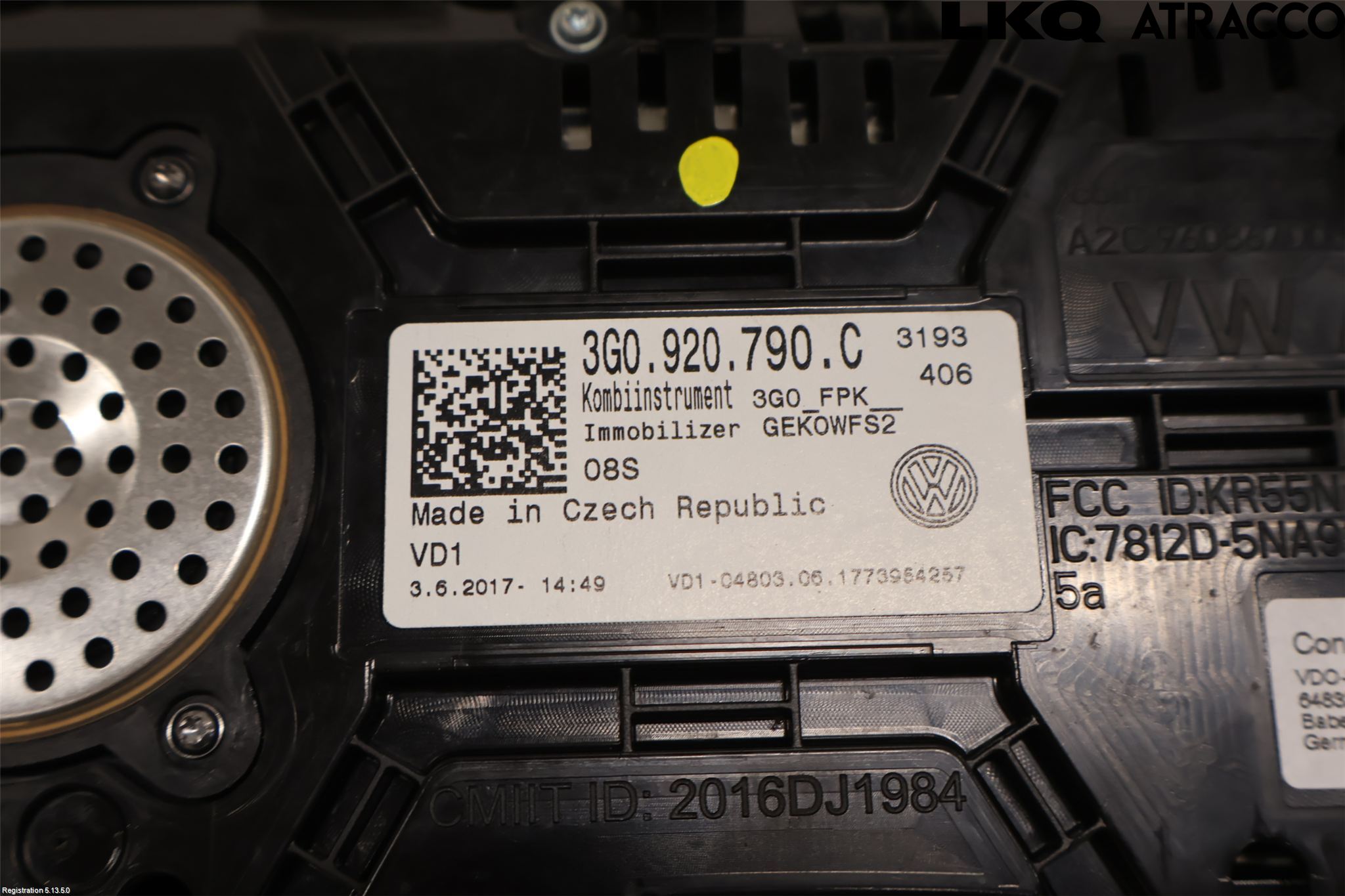 Volkswagen VW PASSAT 15-19 Instrument Komb