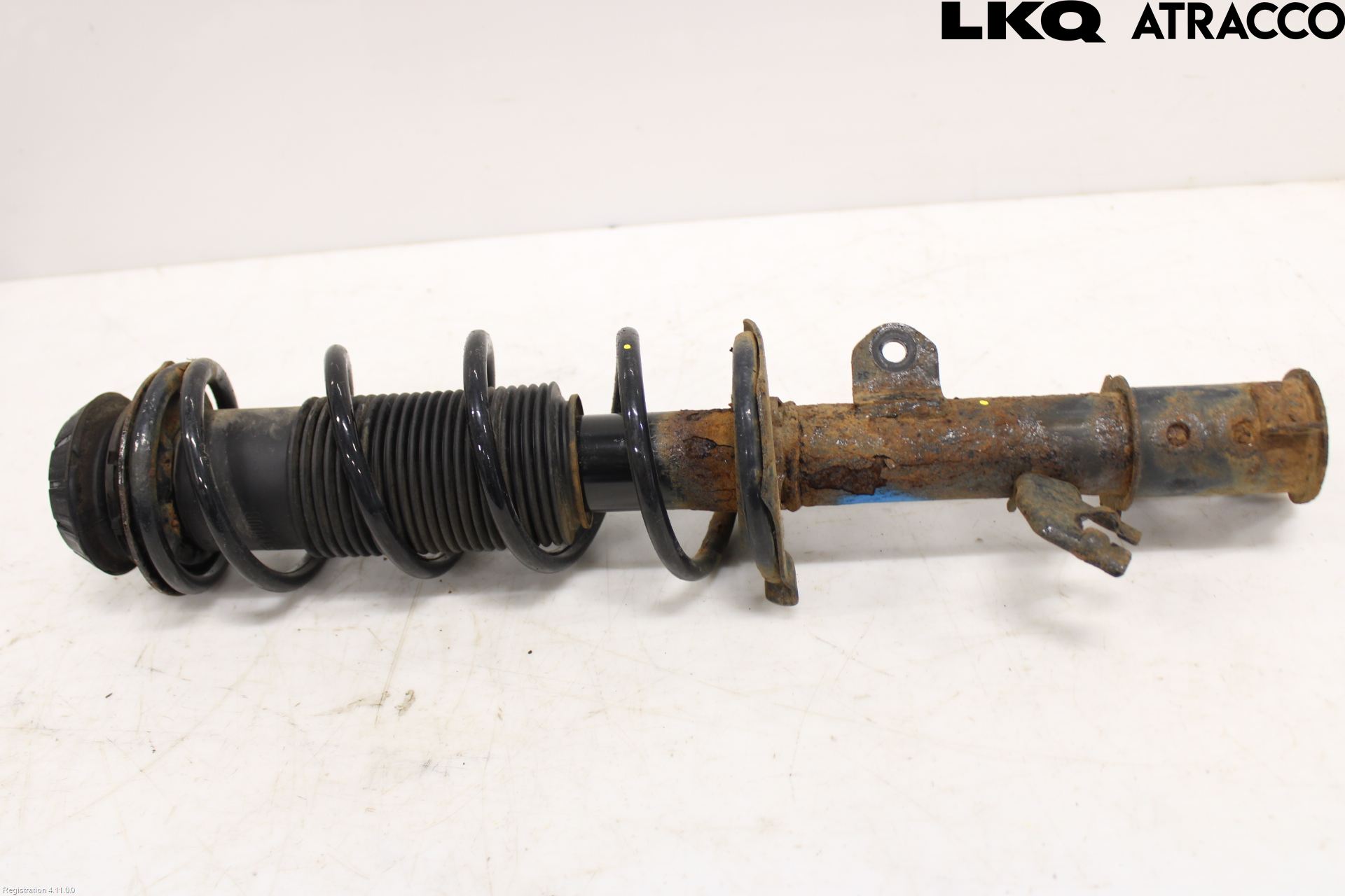 Nissan NOTE E12 14-20 Fjäderben Fram Höger