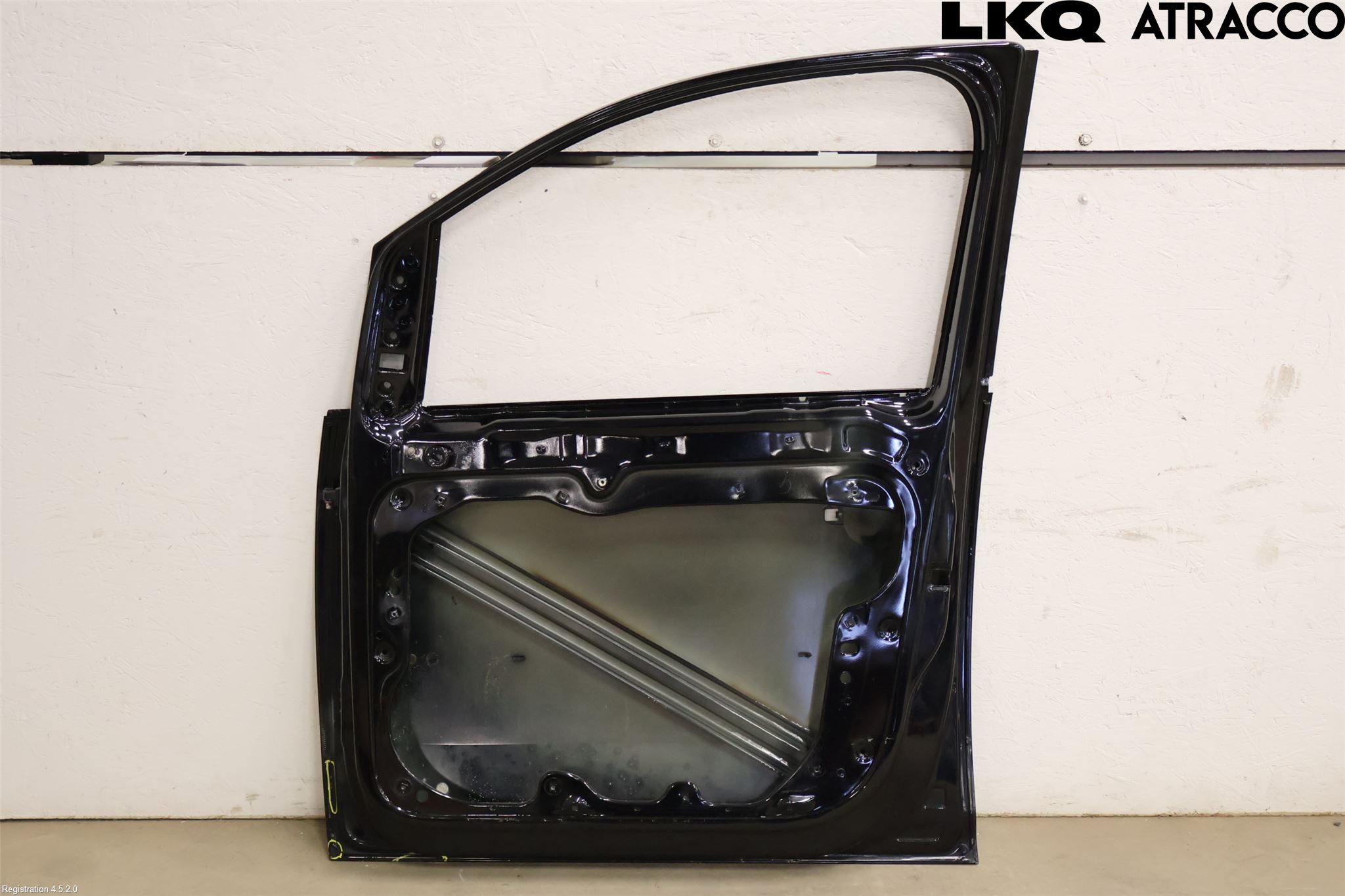 Volkswagen VW CADDY 11-15 Dörr Fram Höger