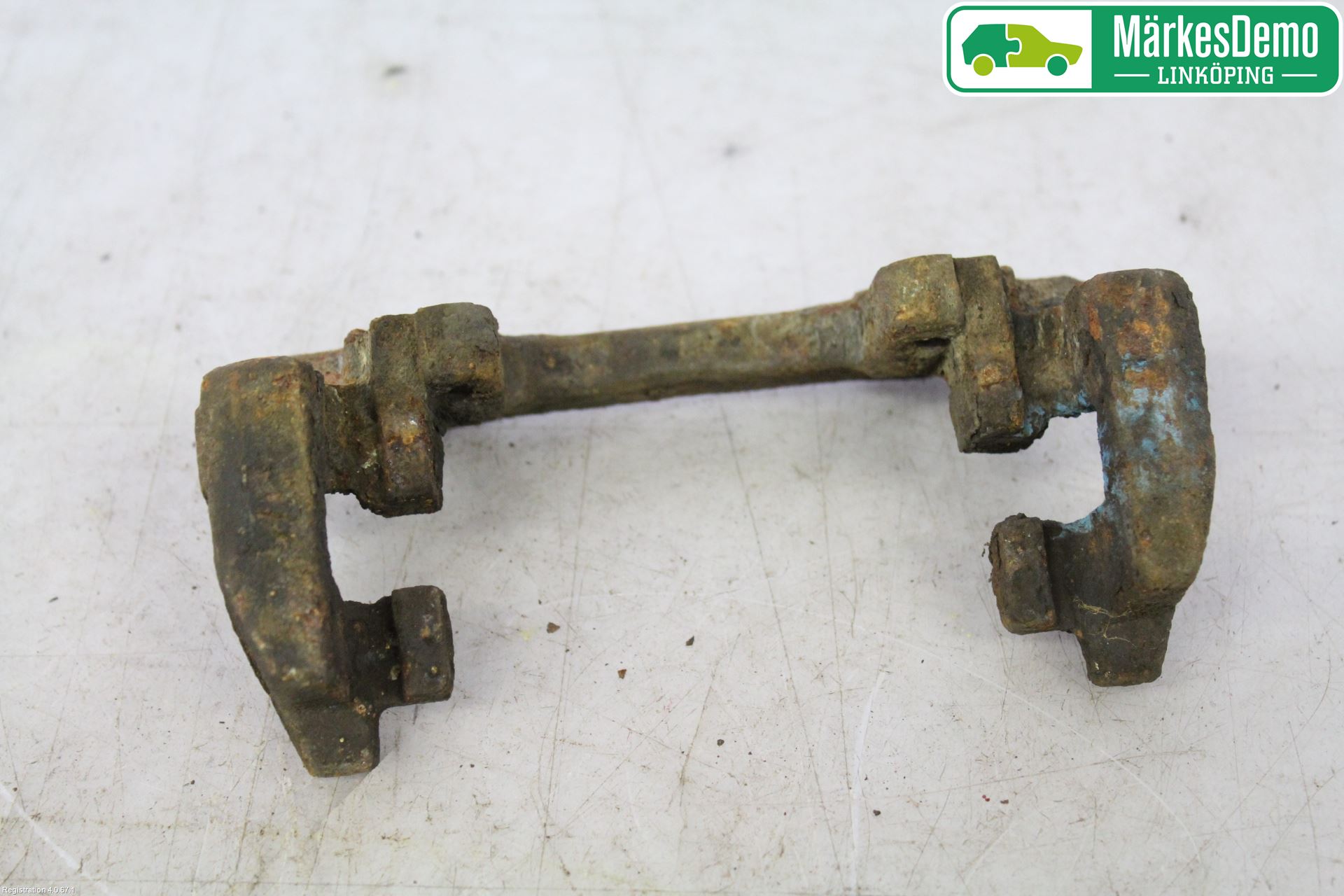 Volvo S80 04-06 Bromsokshållare