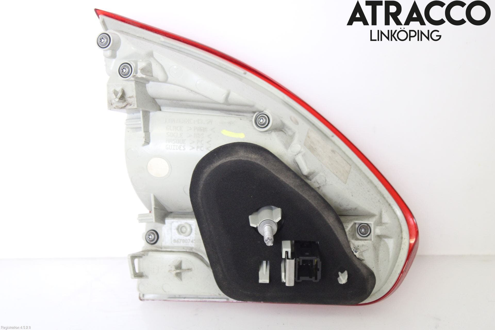 Peugeot 2008 13-20 Bakljus Lucka Hö