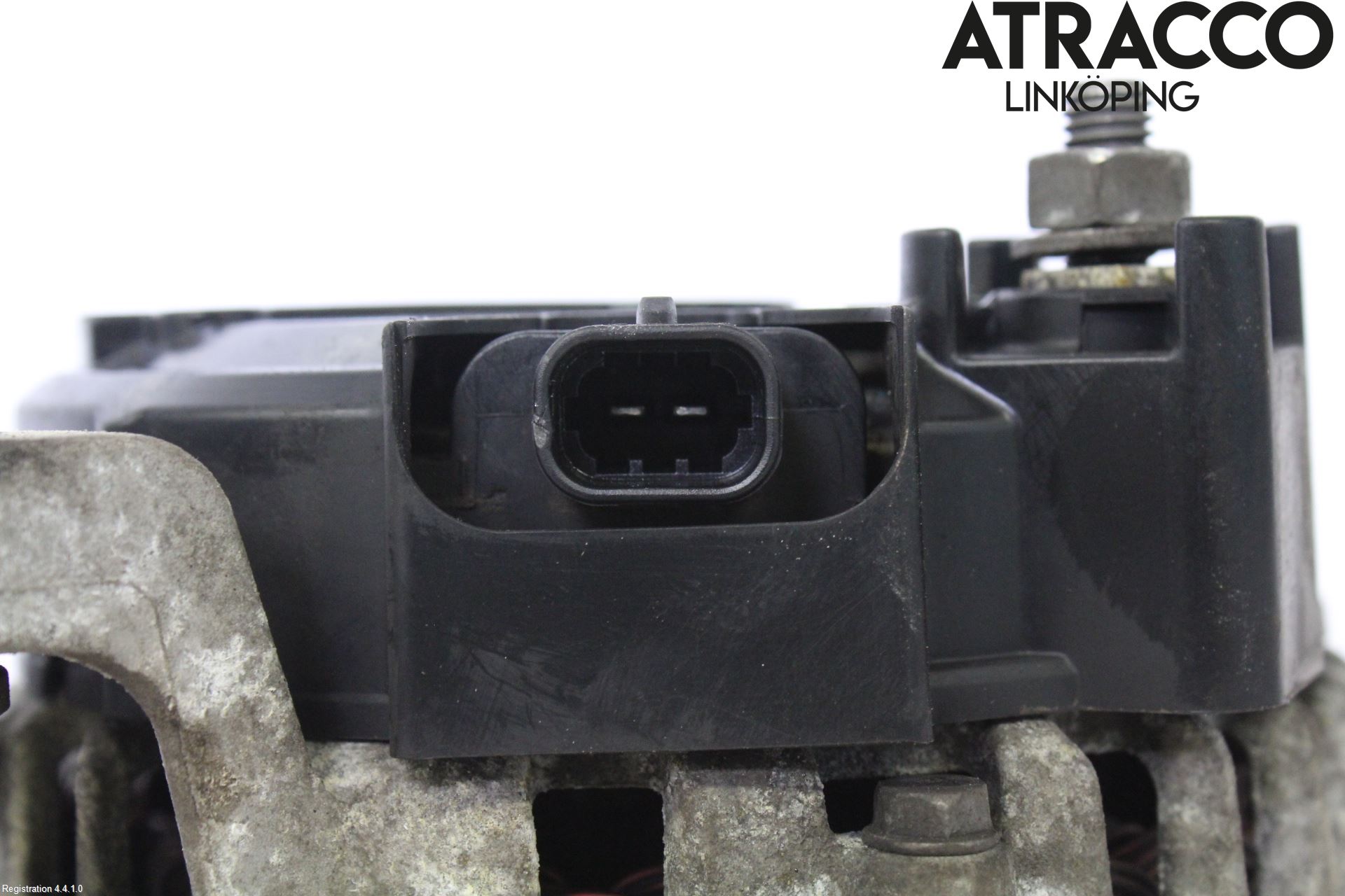 Opel ASTRA J 10-15 Generator