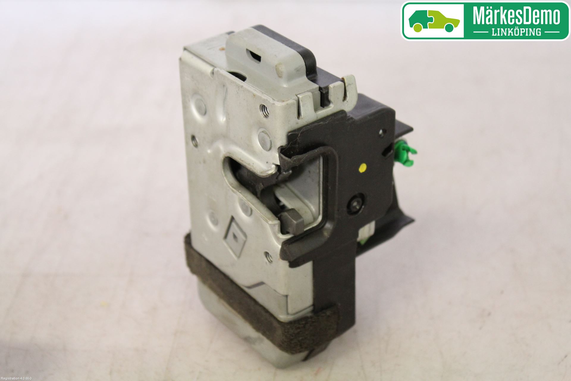 Saab 9-5     06-10 Låskista-Dörrlås