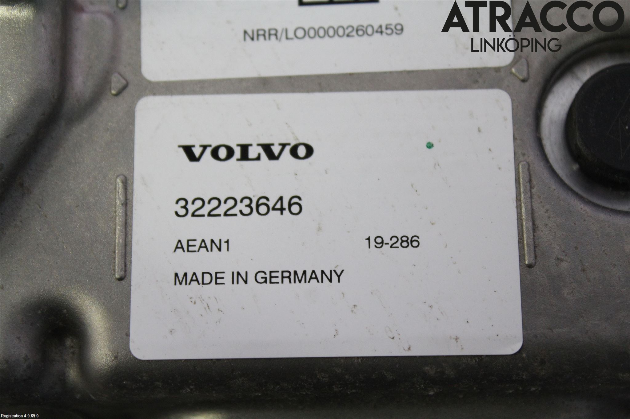 Volvo XC60 18- Inverter Hybrid