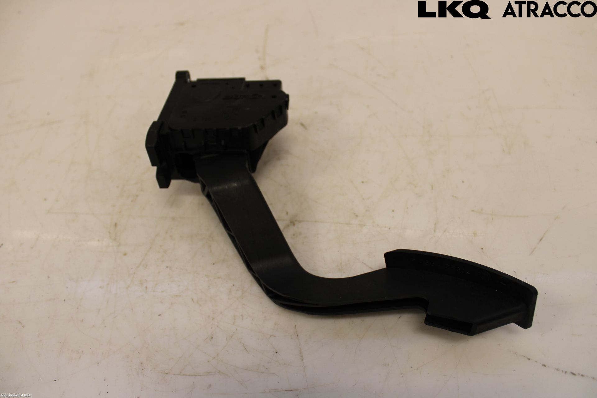 Husbil, husvagn HUSBIL ADRIA Gaspedal