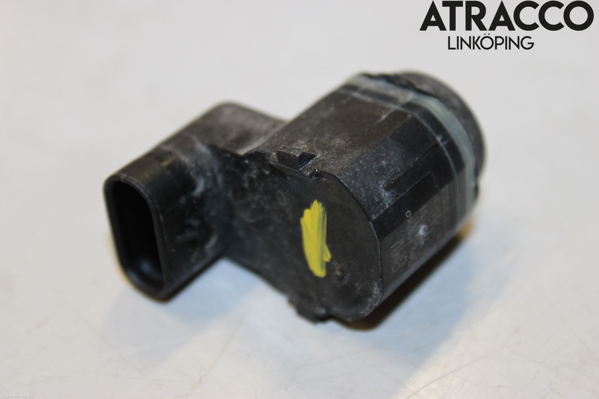 BMW 5 F10/F11/F18 09-17 Parkeringshjälp Frontsensor