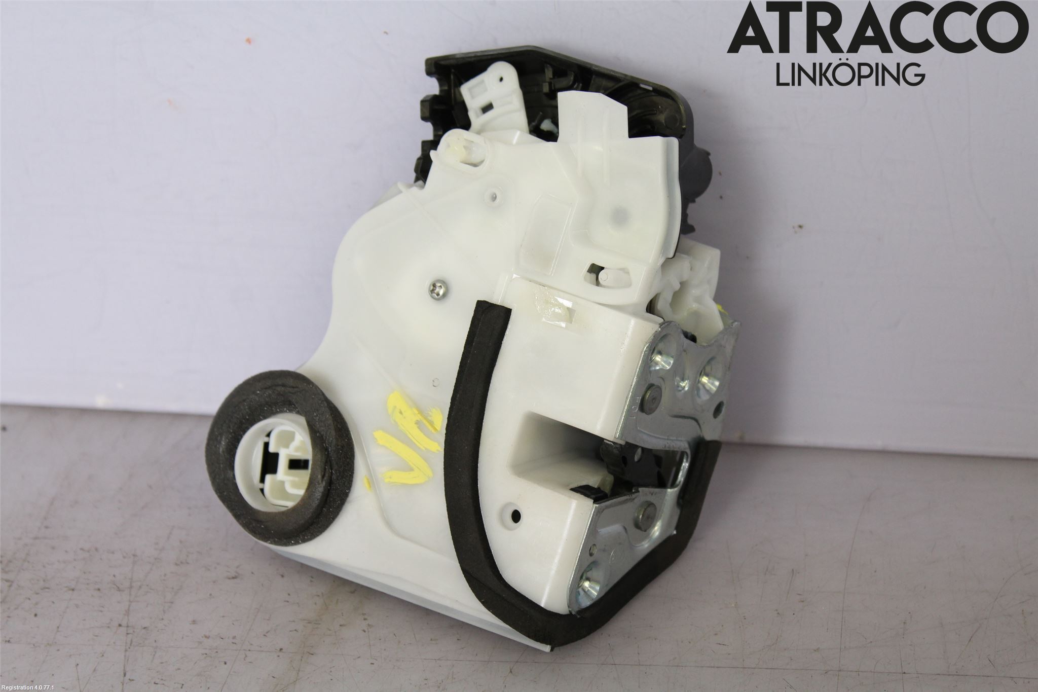 Suzuki SWIFT 17-24 Låskista-Dörrlås