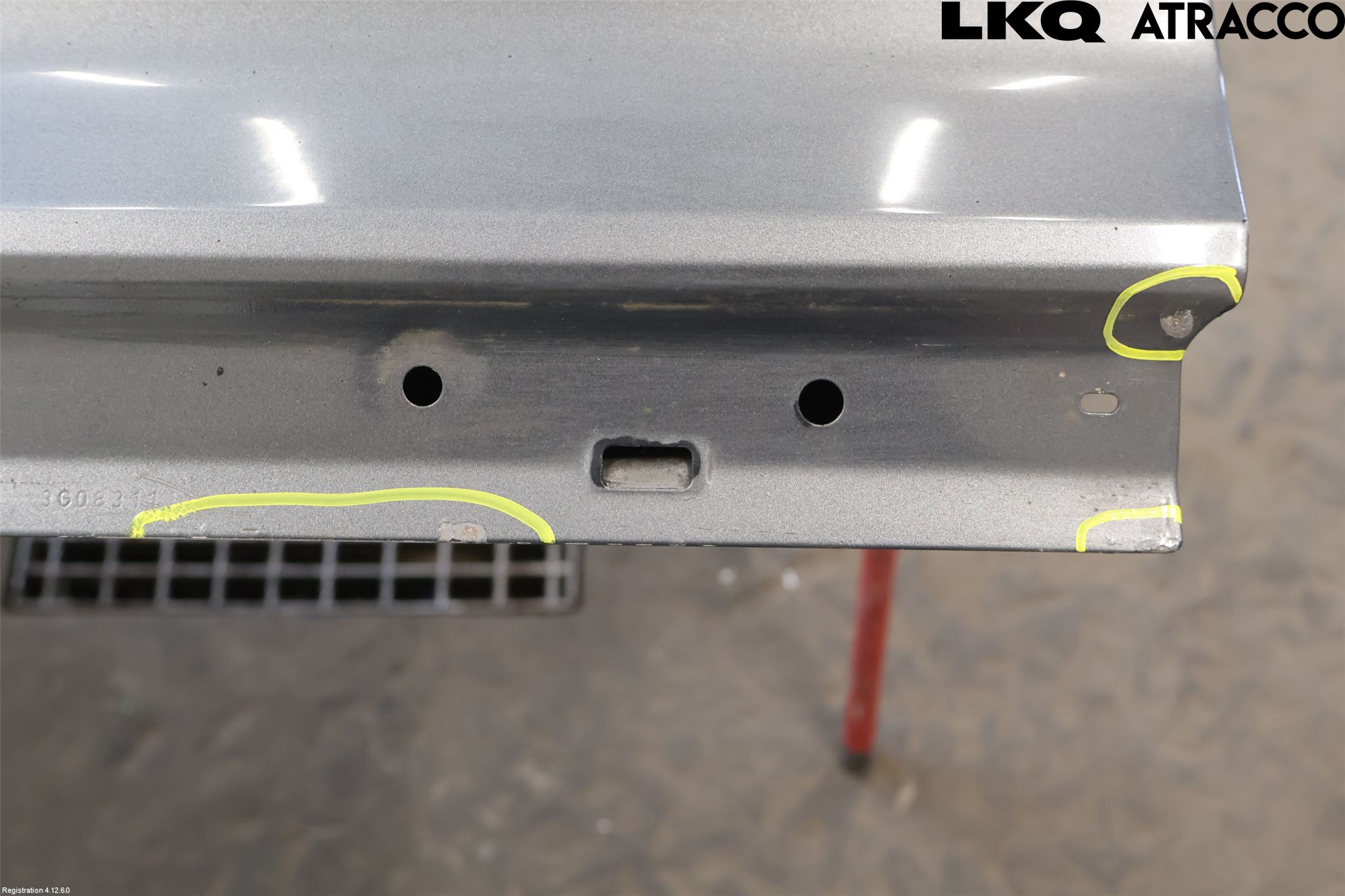 Volkswagen VW PASSAT 15-19 Dörr Fram Vänster
