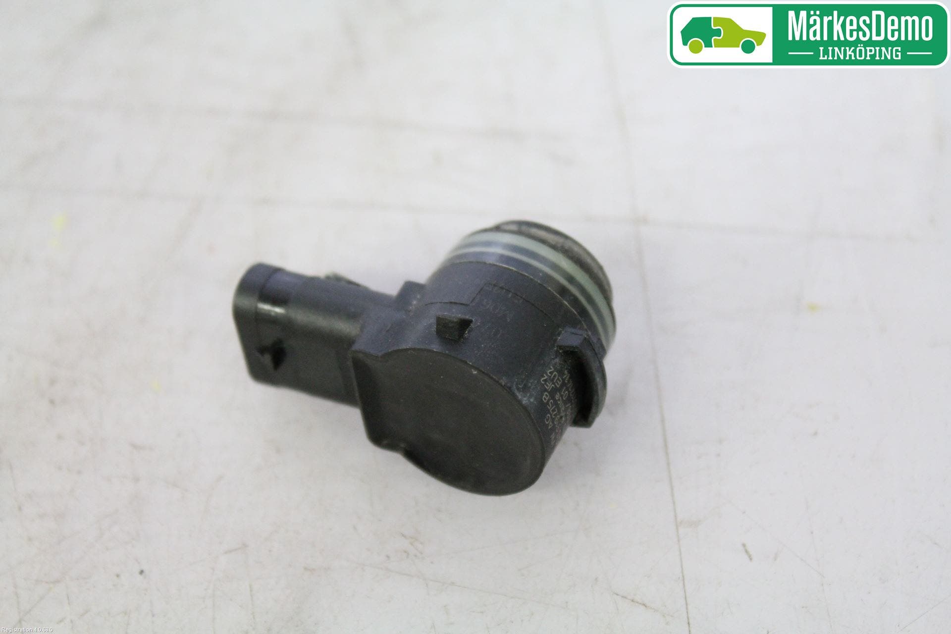 Volkswagen VW GOLF / E-GOLF VII 13-20 Parkeringshjälp Frontsensor