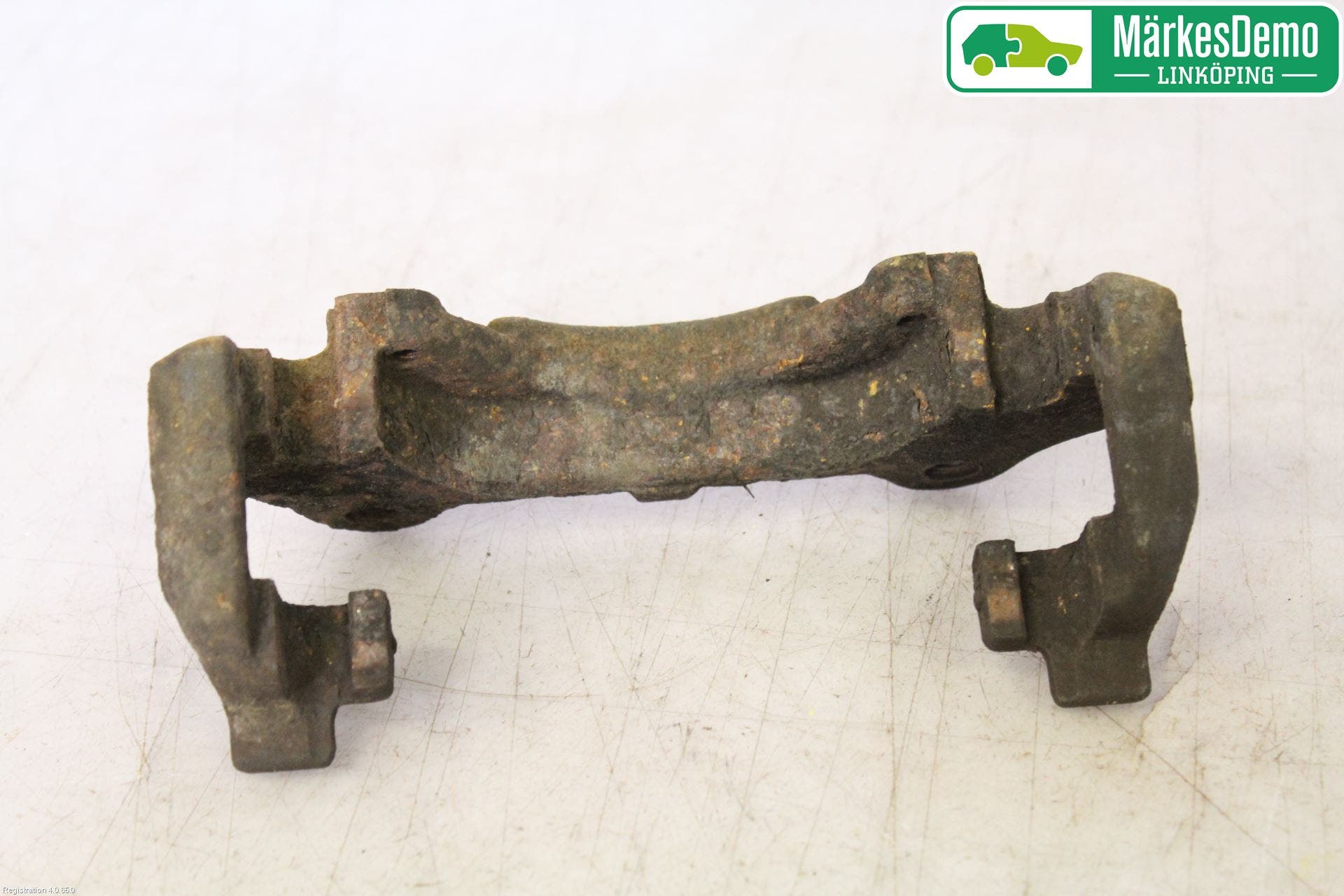 Saab 9-3 VER2/VER3 08-15 Bromsokshållare