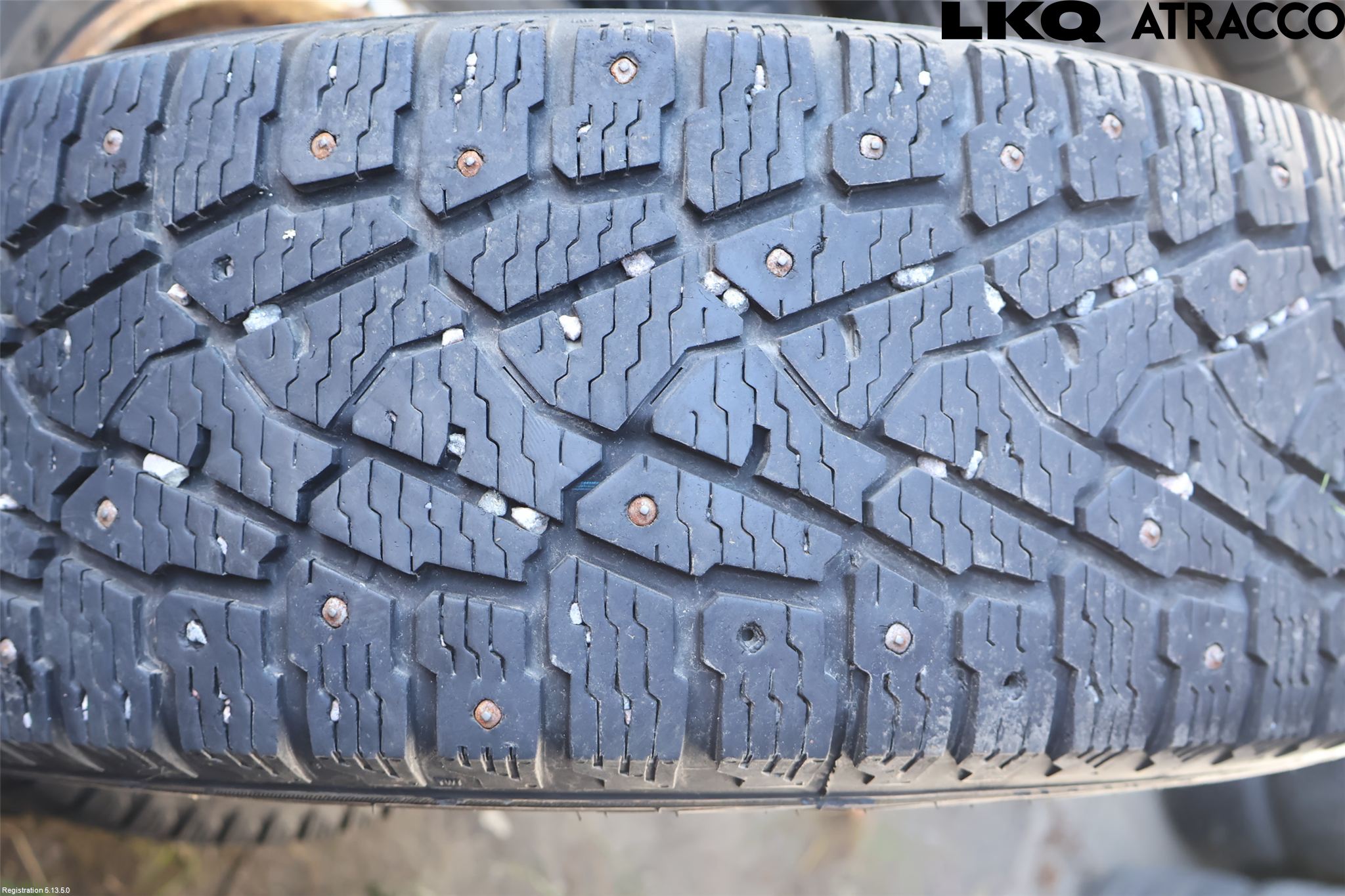 Volkswagen VW TRANSP/CARAVELLE (T5) 04-15 Vinterdäck Plåtfälg 4St