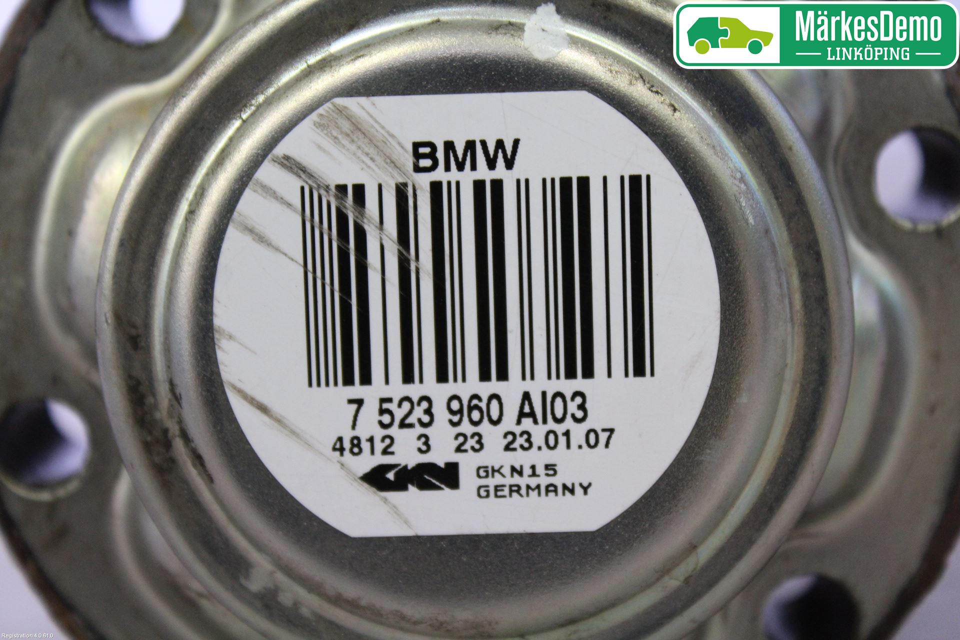 BMW 3 E90/91 SED/TOU 05-12 Drivaxel Bak Höger