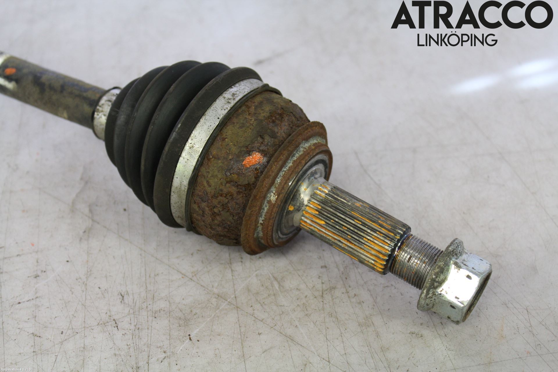 Nissan QASHQAI 14-17 Drivaxel Fram Vänster