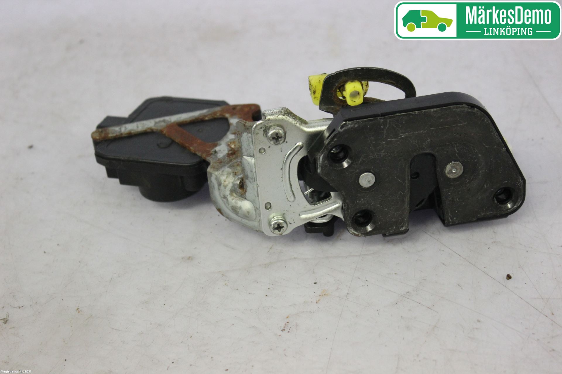 Hyundai TRAJET Låskista-Dörrlås