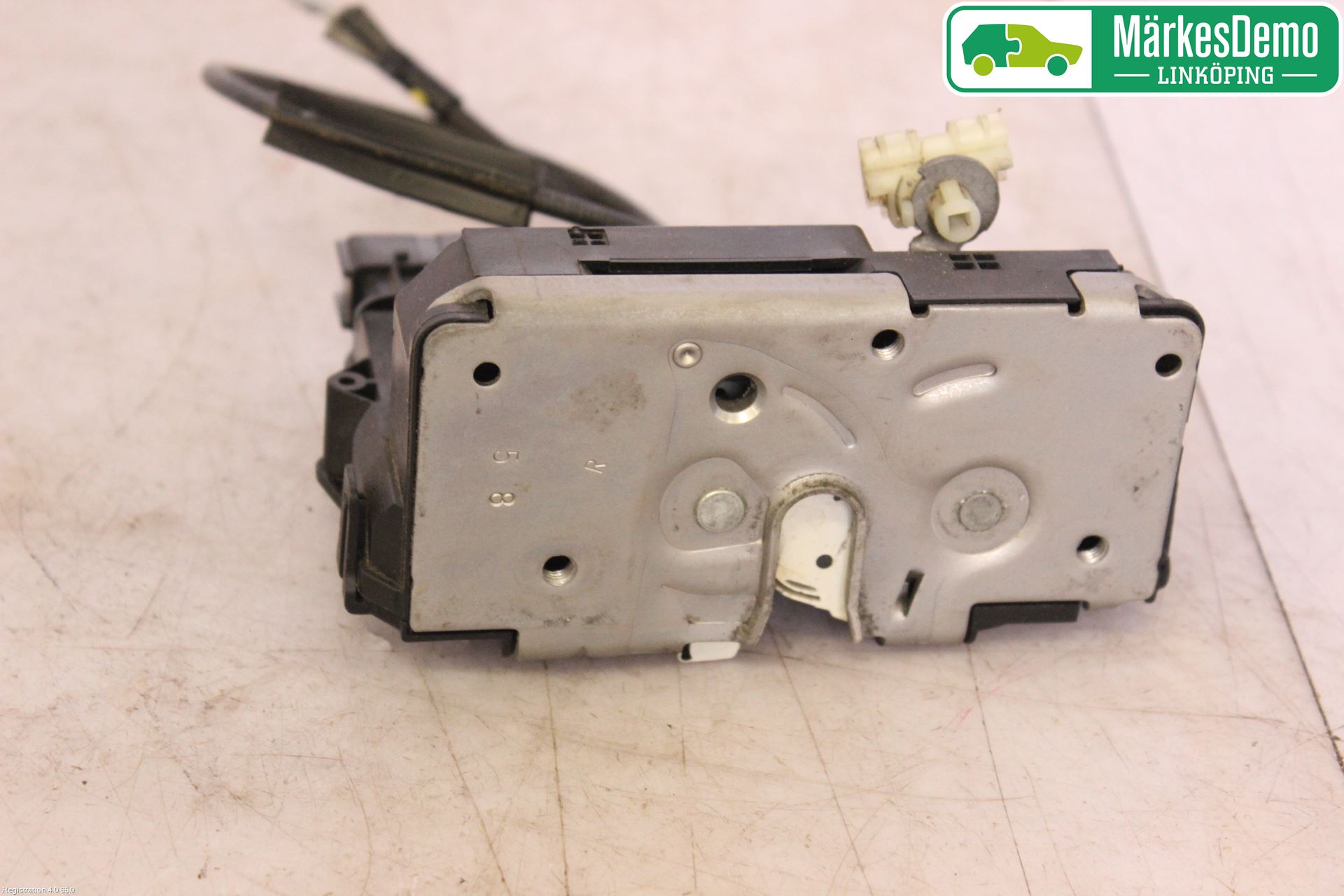 Opel CORSA D 07-14 Låskista-Dörrlås