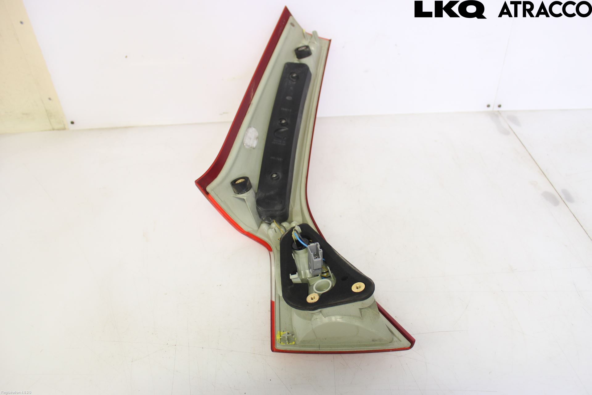 Volvo V70 08-13 Bakljus Lucka Hö