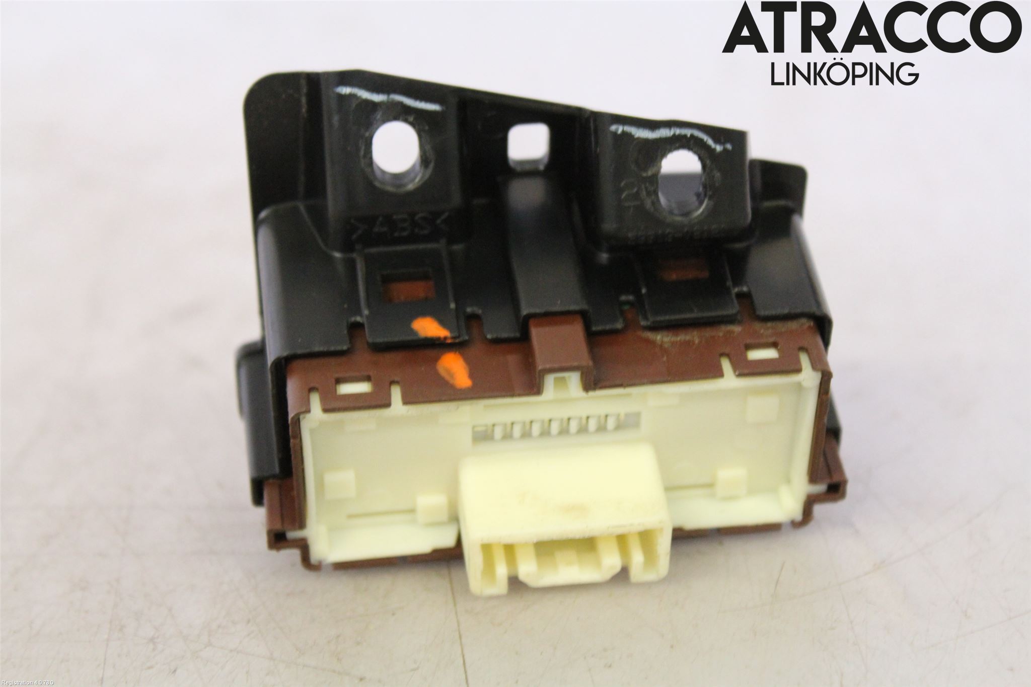 Toyota AURIS 13-19 Strömställare Multifunktion