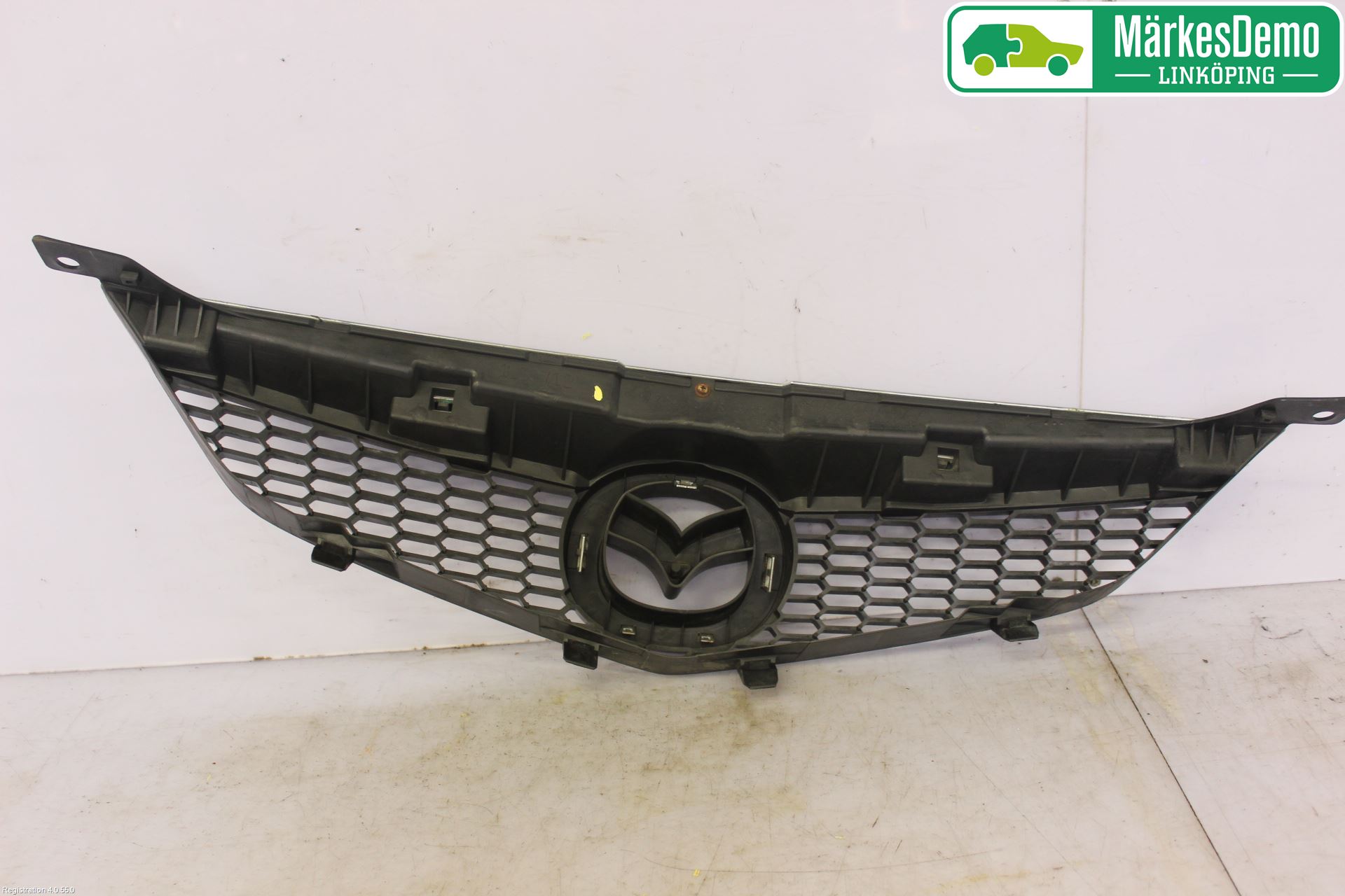 Mazda 6 02-08 Grill Komp