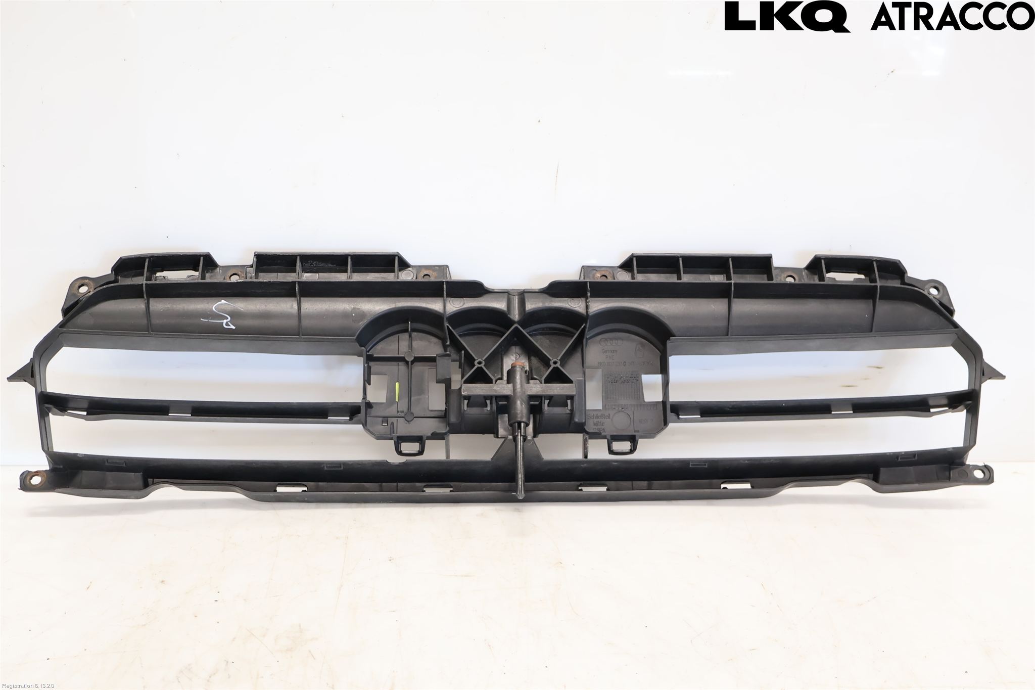 Audi A4 12-15 Grilldel Mitt