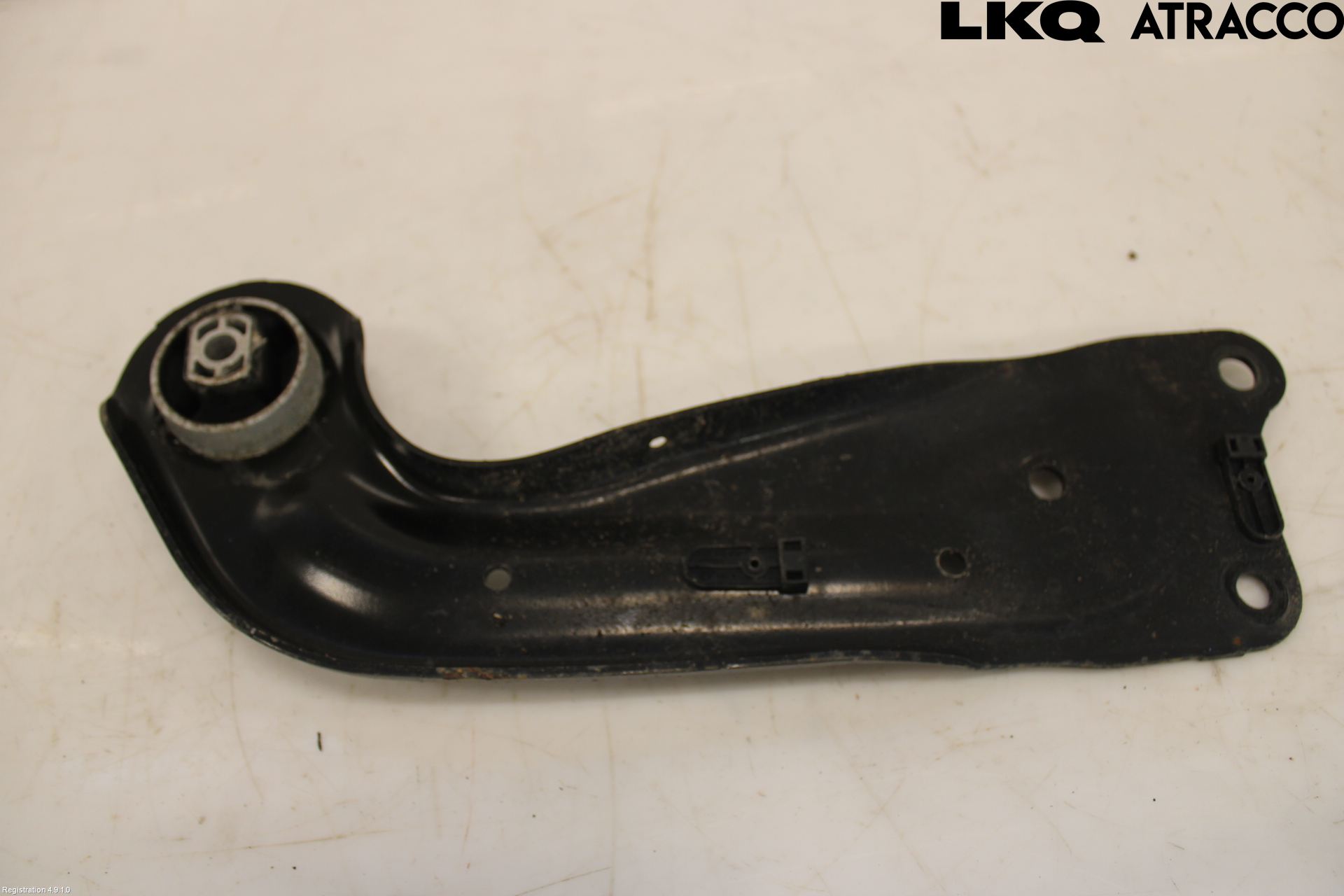 Volkswagen VW PASSAT 15-19 Bärarm Bak Höger