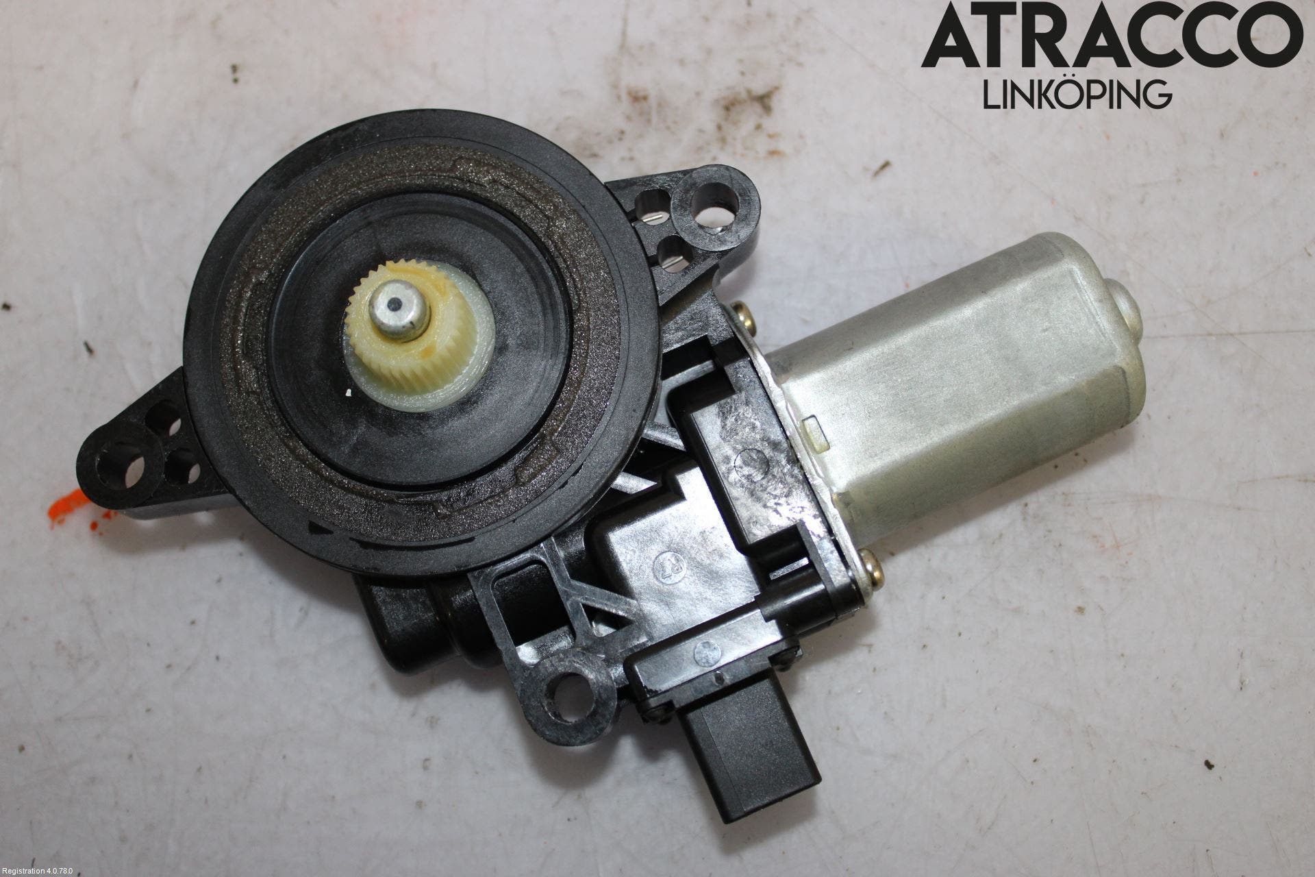 Mazda CX-5 12-17 Fönsterhissmotor