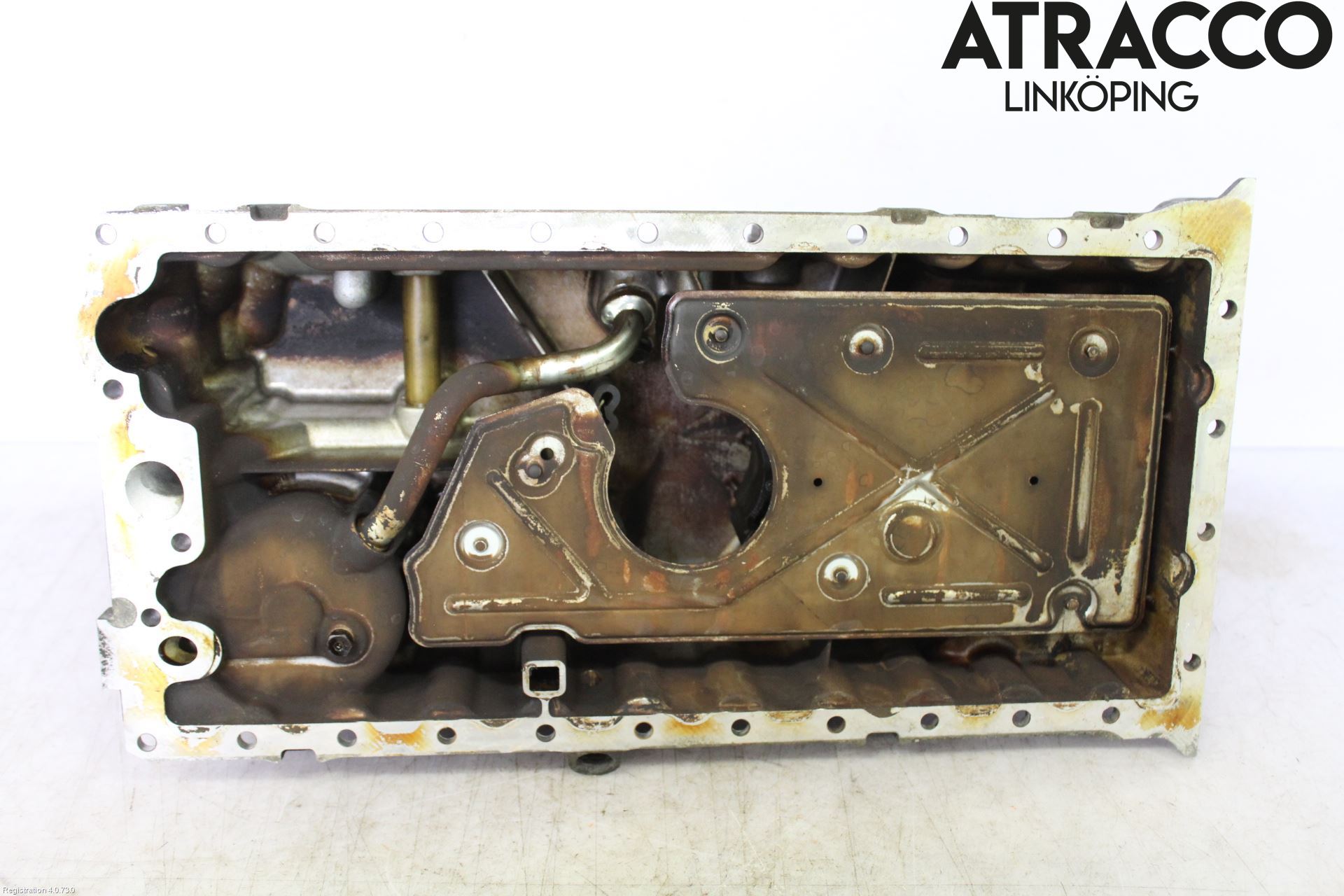 Volvo V70 05-08 Oljetråg