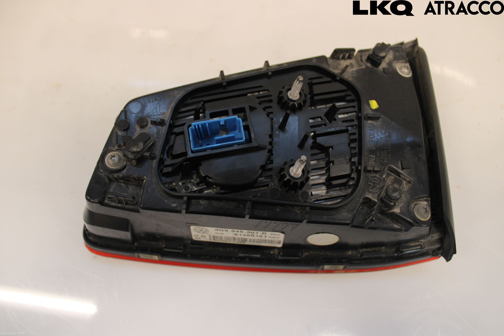 Volkswagen VW PASSAT 15-19 Bakljus Lucka Vä