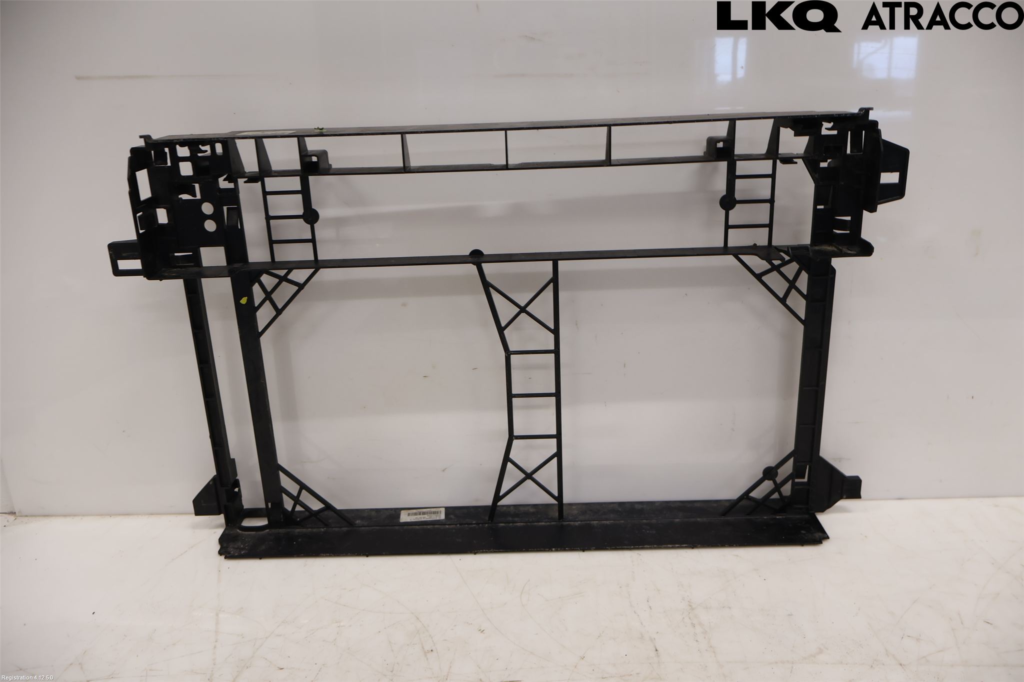 Opel INSIGNIA 17- Kylarfäste-Ram-Balk