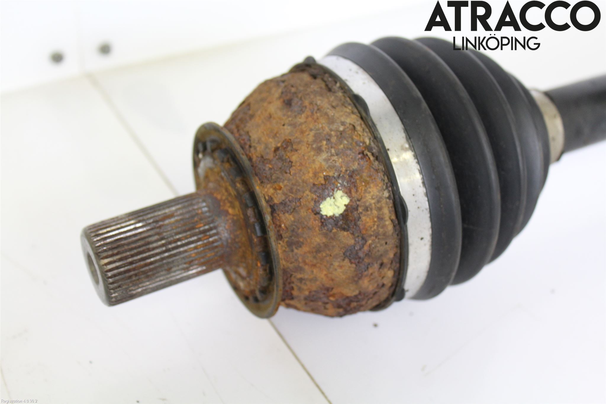 Volvo XC60 14-17 Drivaxel Fram Höger