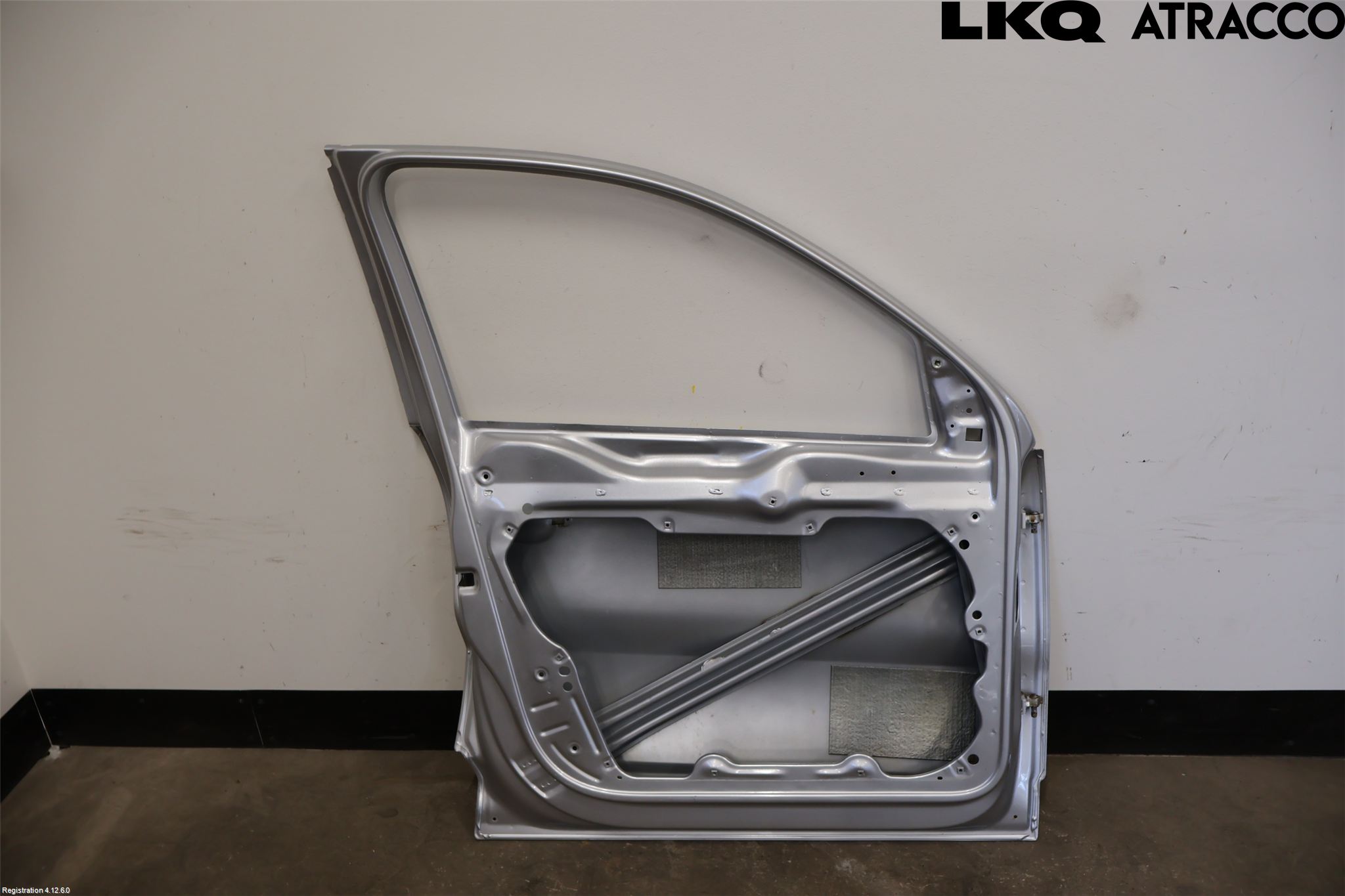 Volkswagen VW TIGUAN 07-16 Dörr Fram Vänster