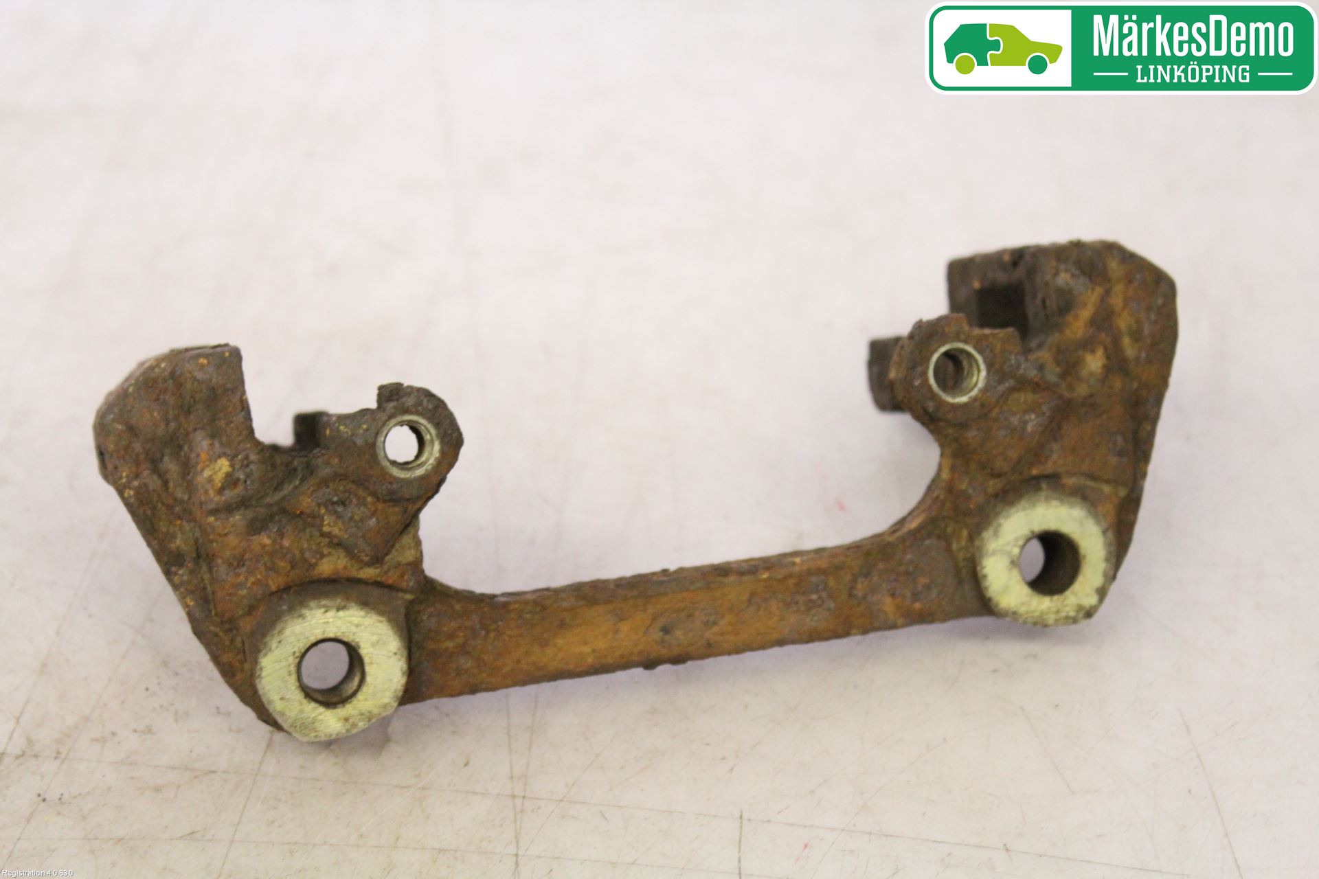 Volvo S80 99-03 Bromsokshållare