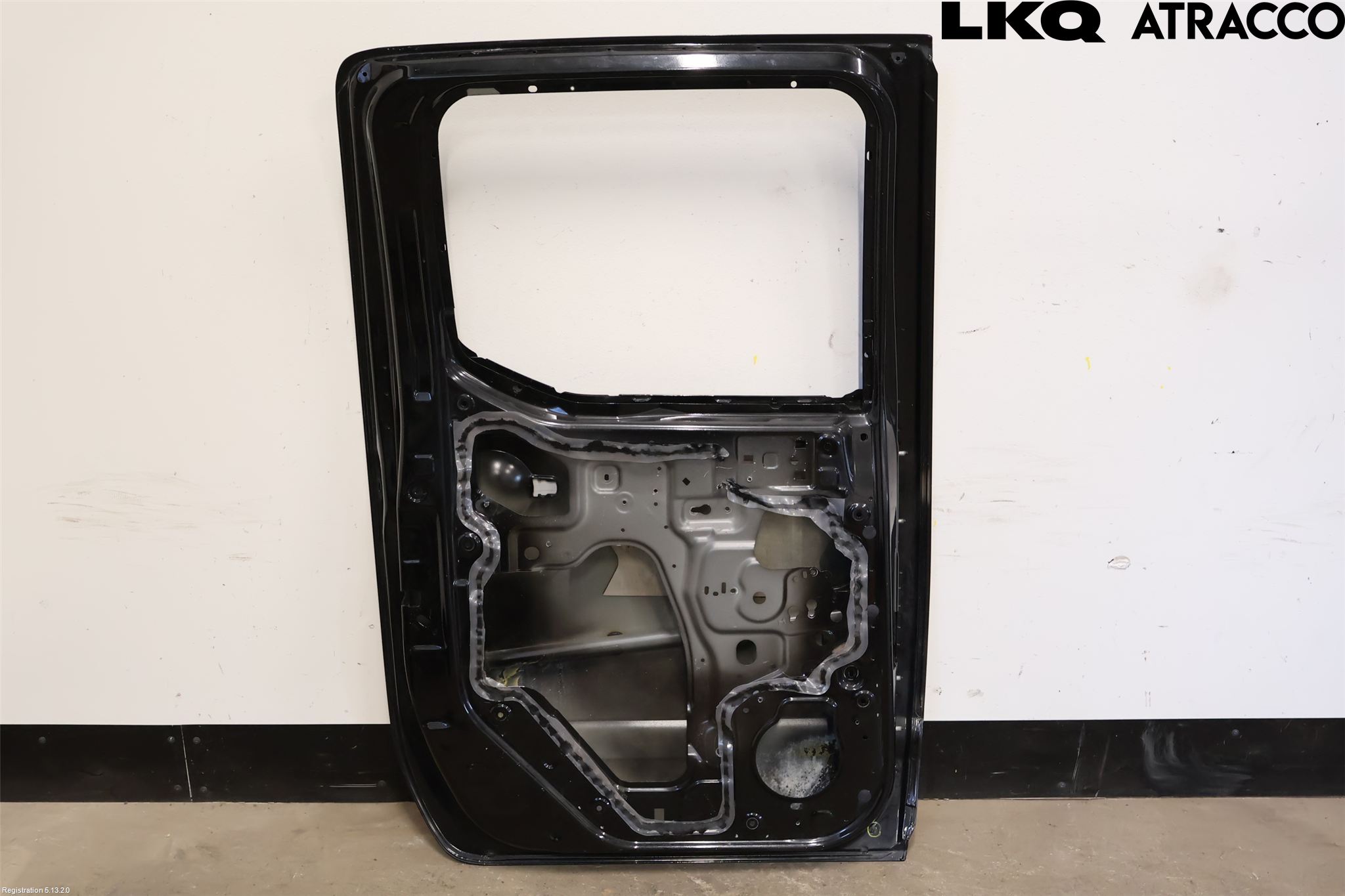 Nissan NAVARA 05-16 Dörr Bak Vänster