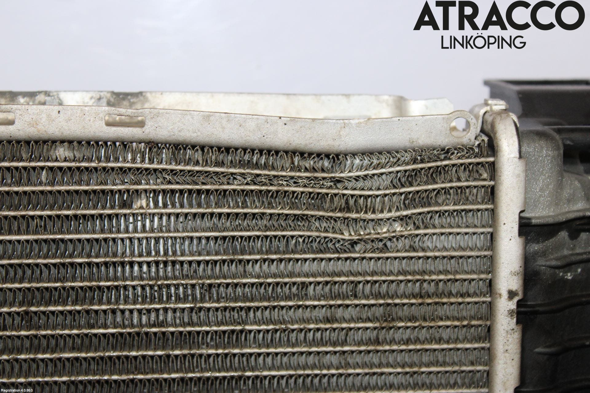 Volkswagen VW TRANSP/CARAVELLE (T5) 04-15 Kylare Aut