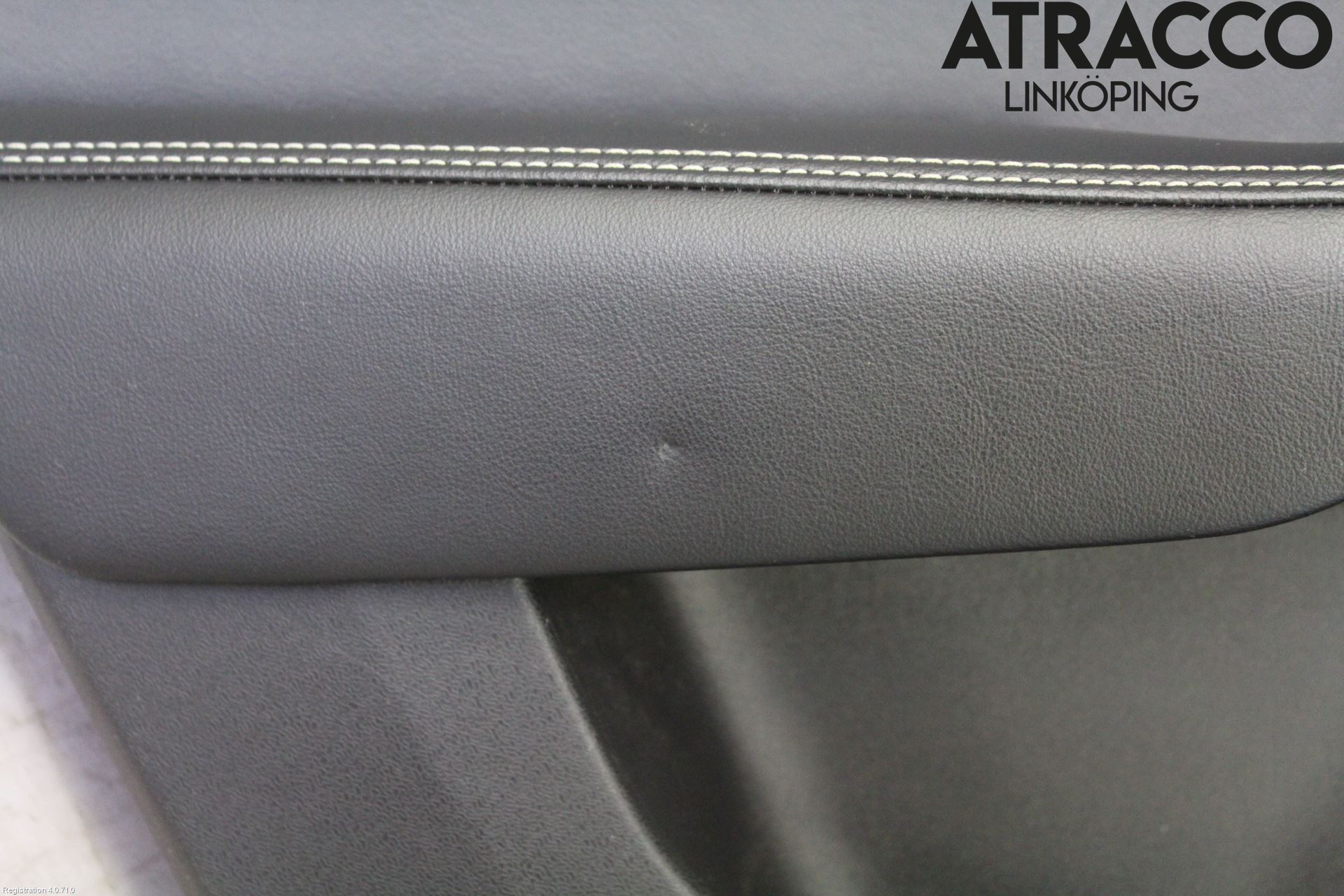 Volvo V40 12-19 Dörrklädsel Vä