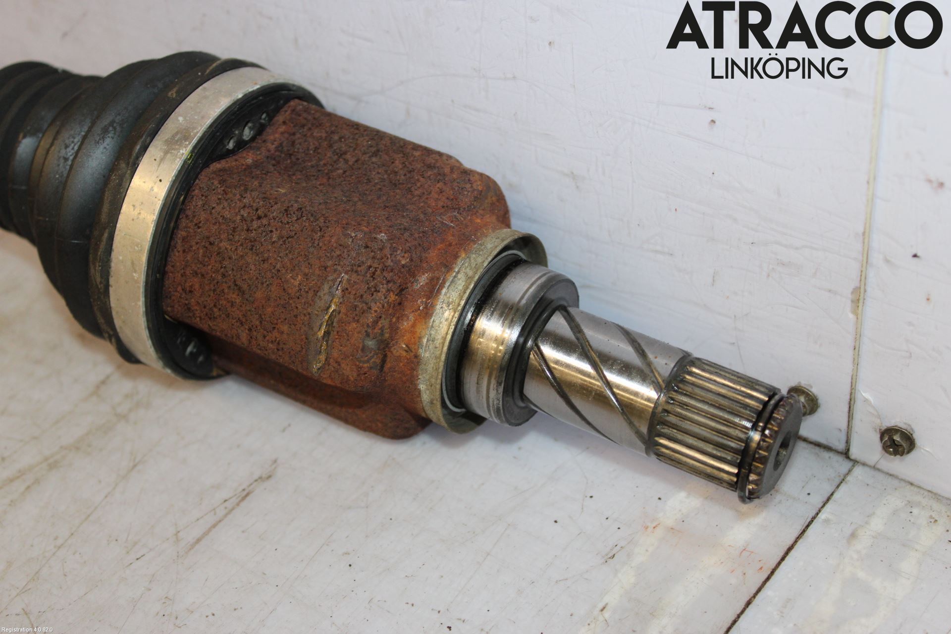 Renault KANGOO II 08-14 Drivaxel Fram Vänster