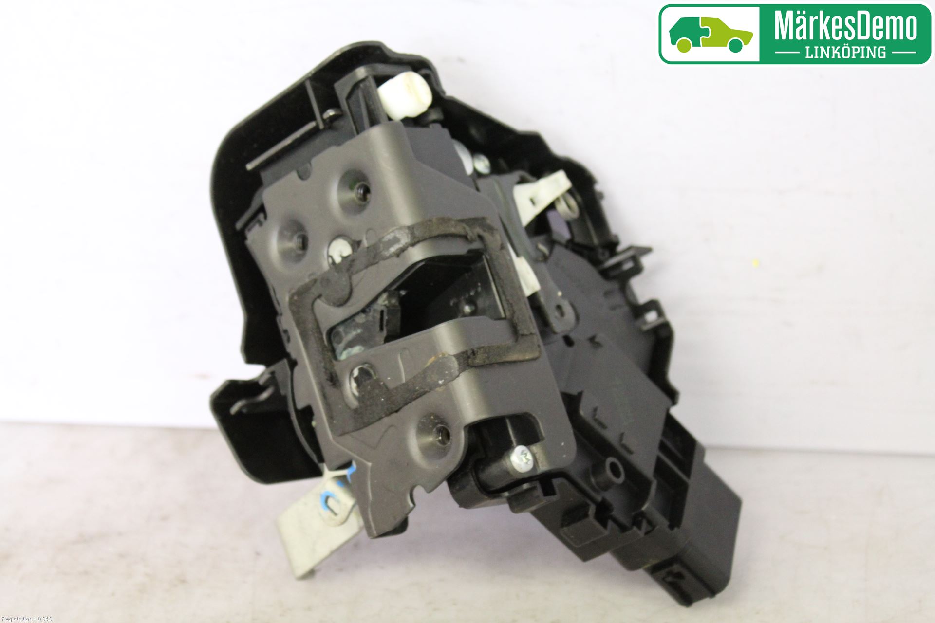 Ford FOCUS 08-11 Låskista-Dörrlås