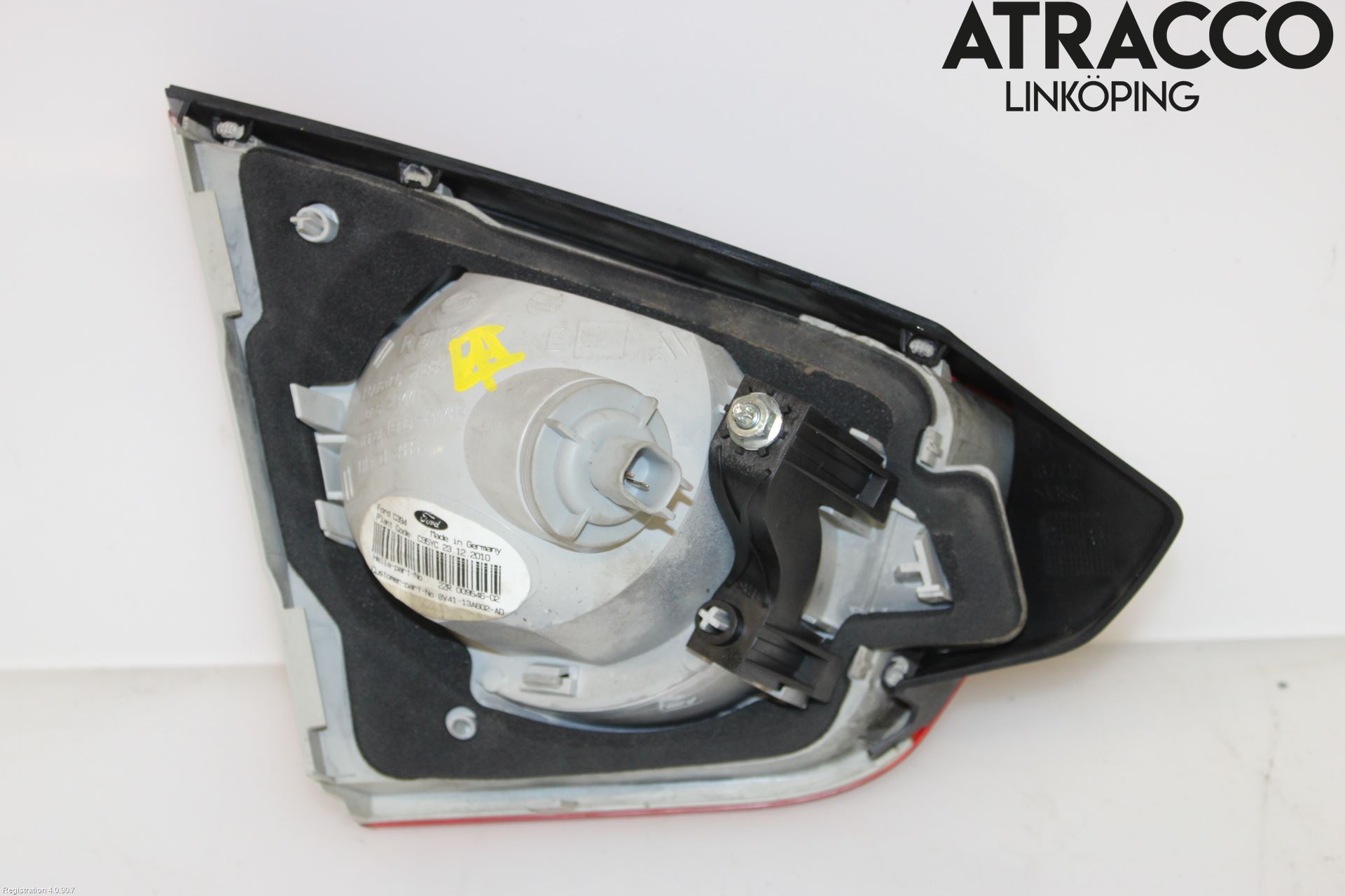 Ford KUGA 08-12 Bakljus Lucka Hö