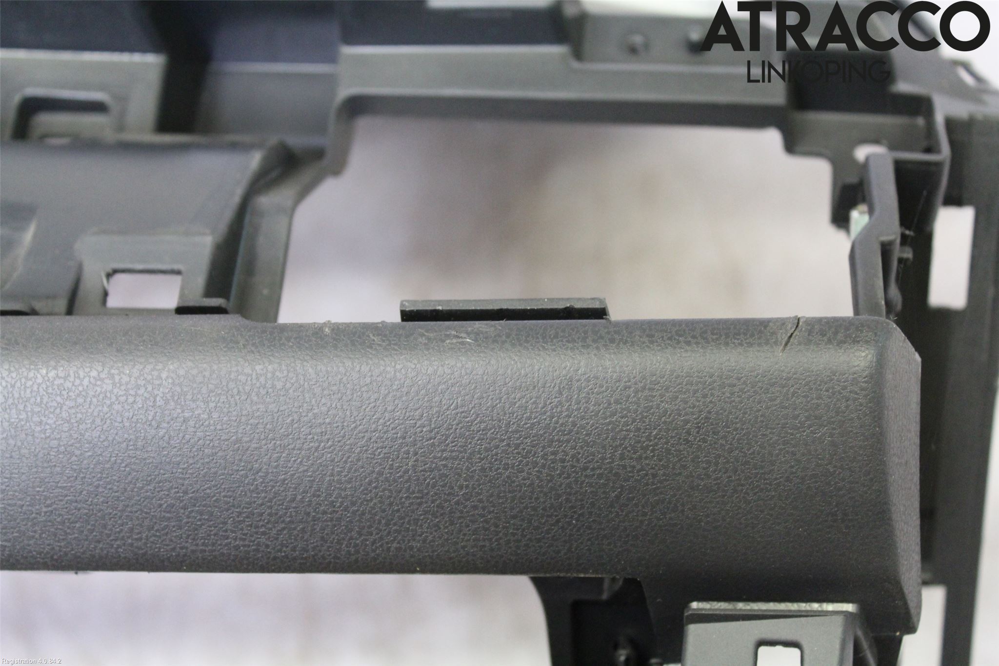 Nissan LEAF 18- Instrumentbräda