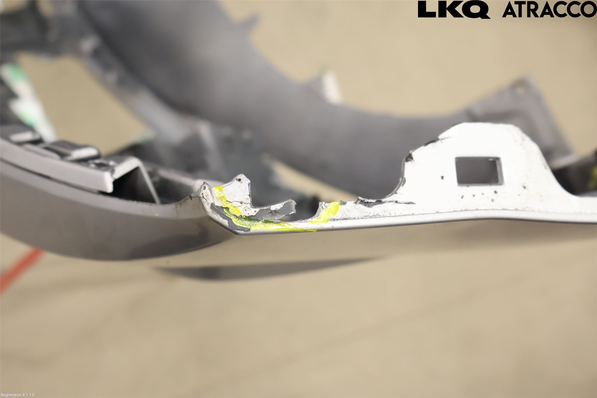 Audi Q7/SQ7 Stötfångarbeklädnad Fram