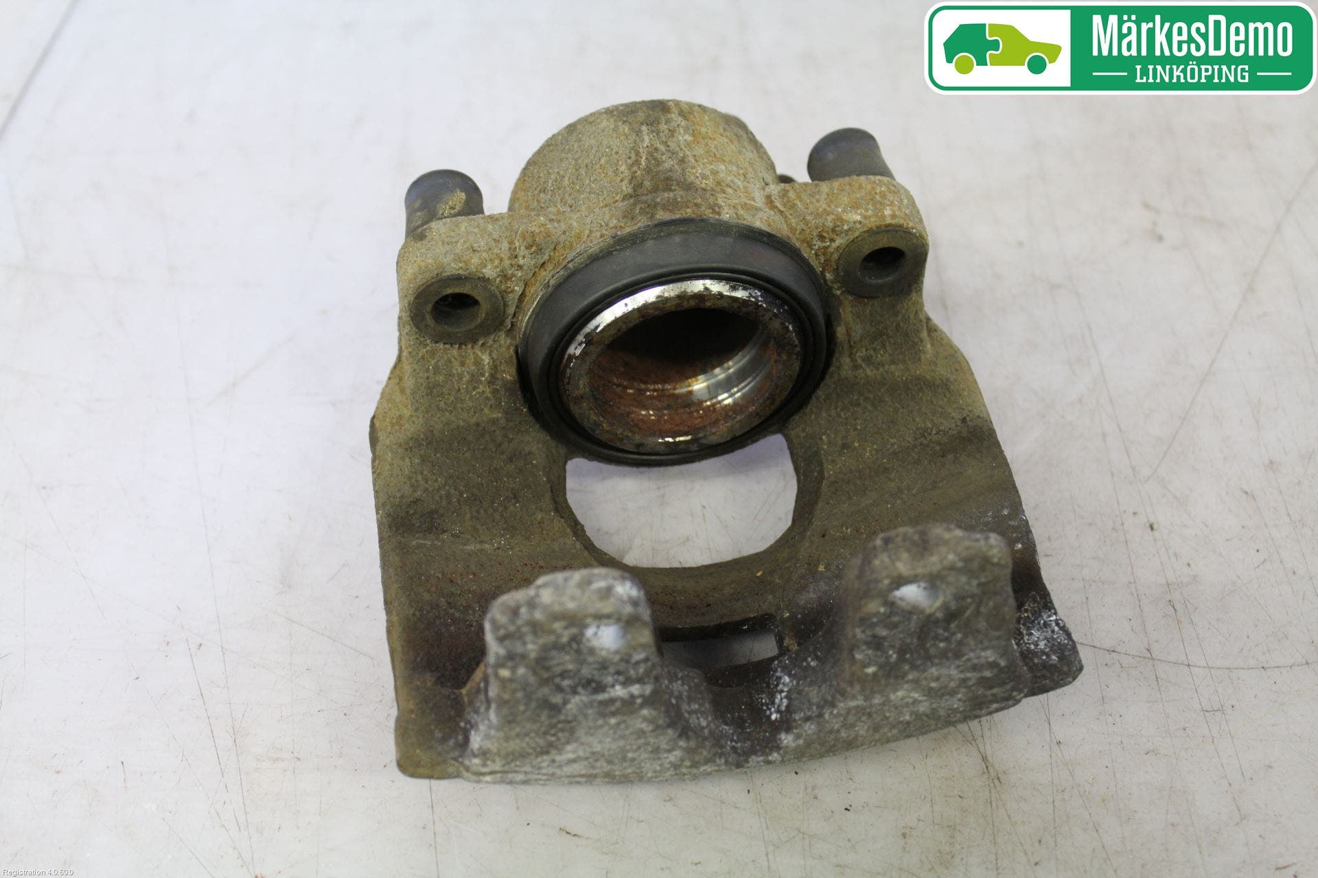 Ford S-MAX 06-15 Bromsok Fram Höger