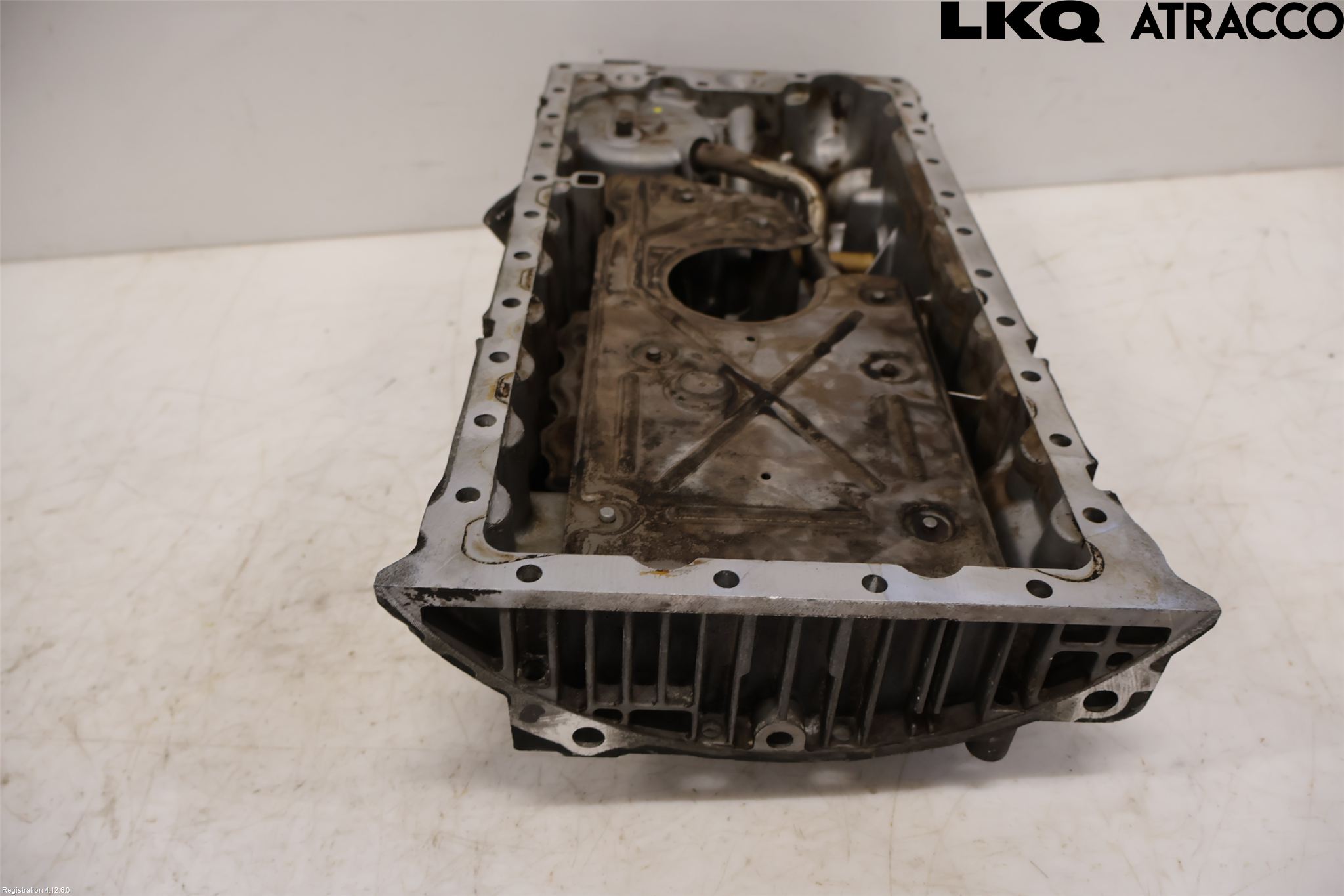 Volvo V70 05-08 Oljetråg