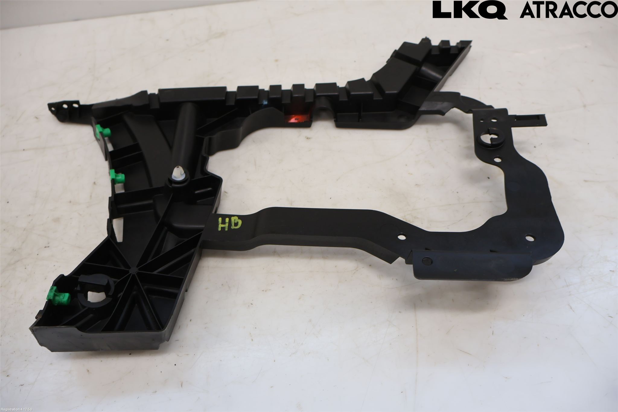 Volvo V90 17->> Stötfångarfäste Bak Hö