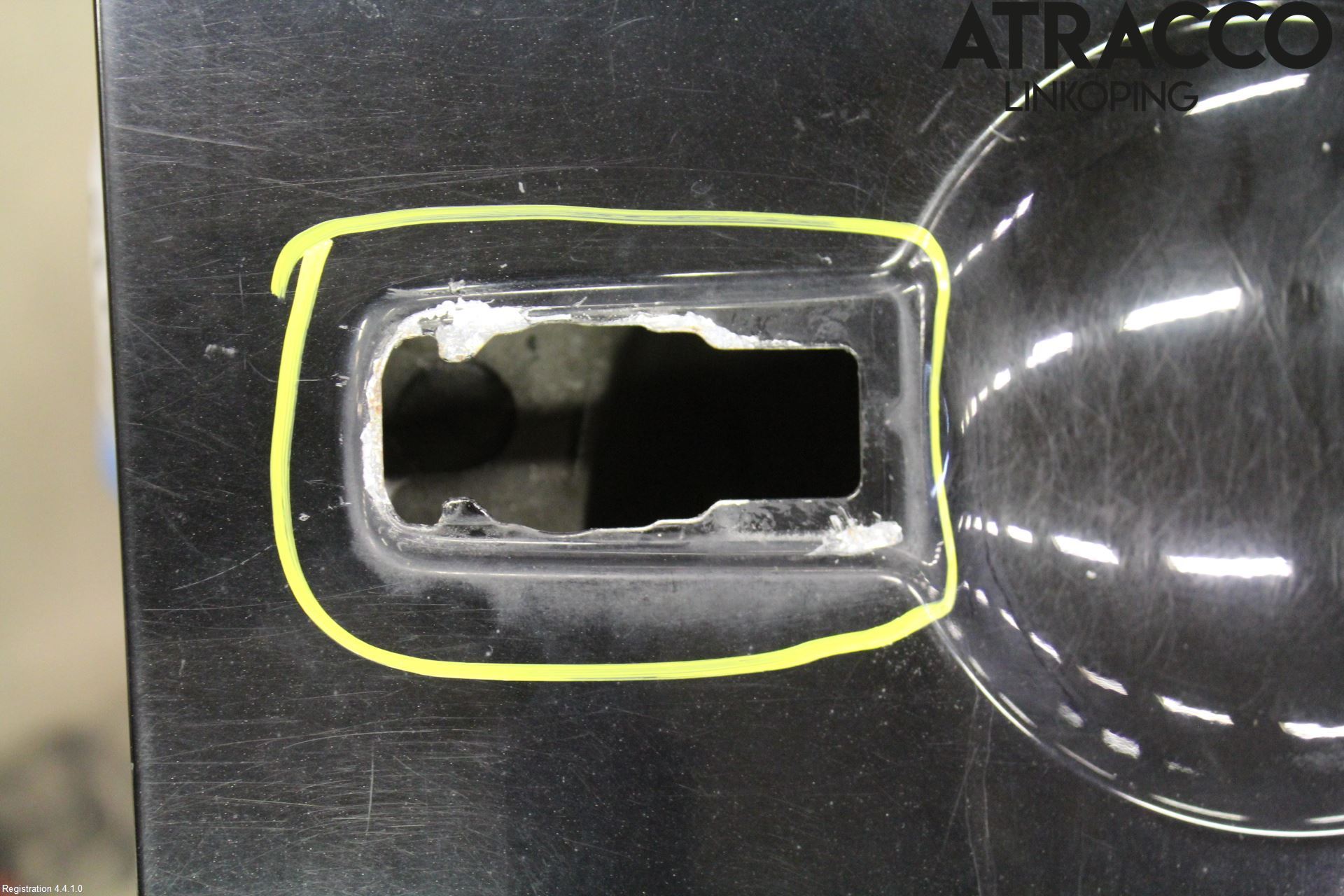 Nissan NAVARA 05-16 Dörr Fram Höger