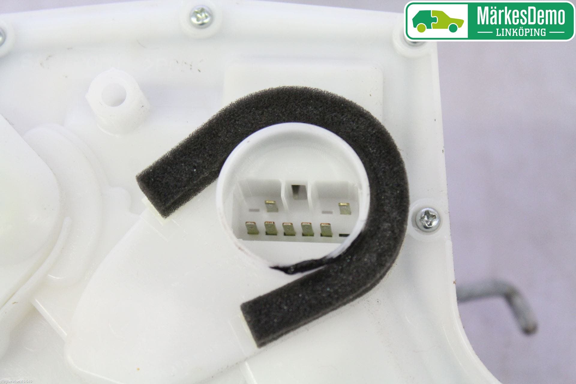 Suzuki SX4 10-13 Låskista-Dörrlås