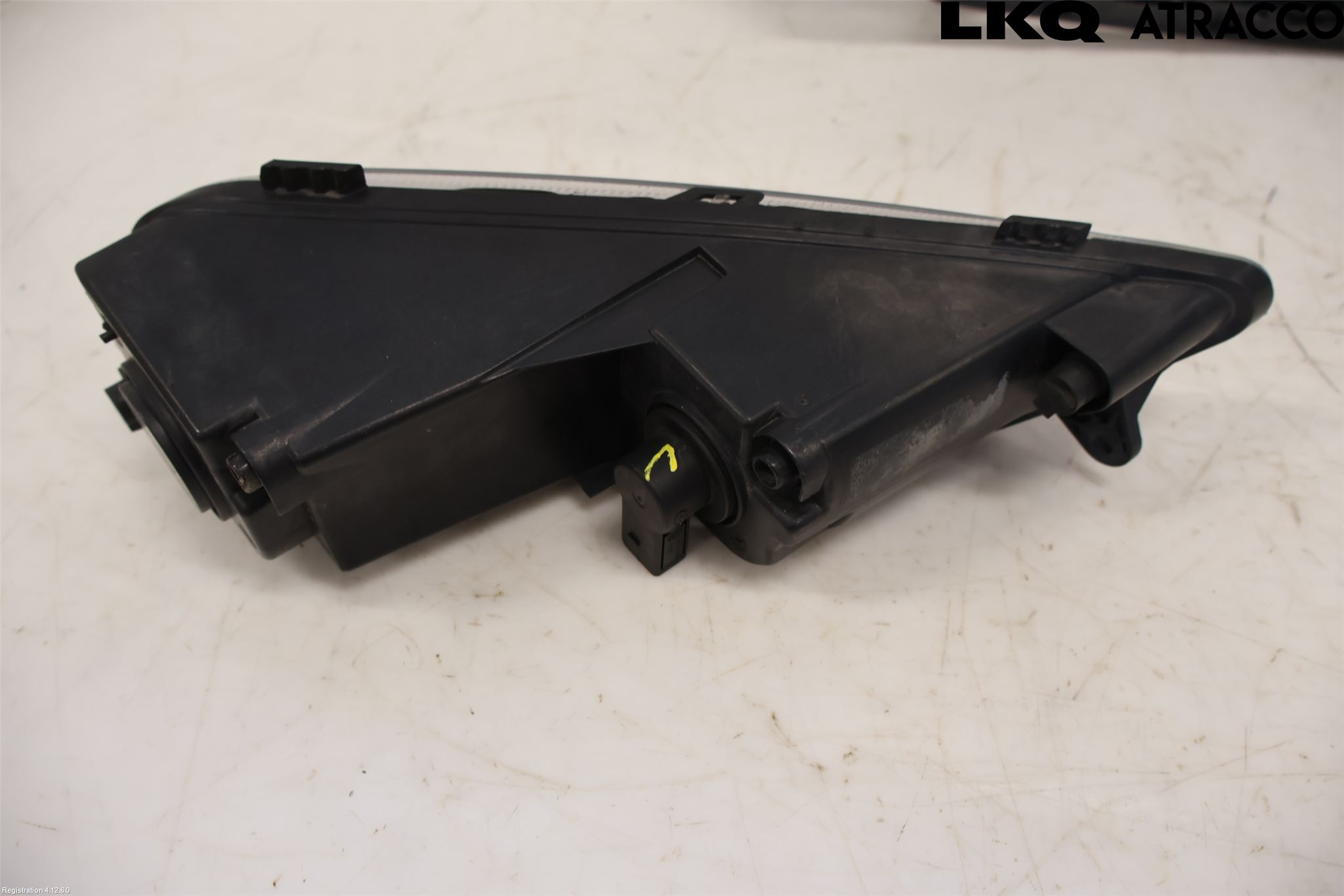Volkswagen VW PASSAT 11-14 Dimljus-Varselljus Fram