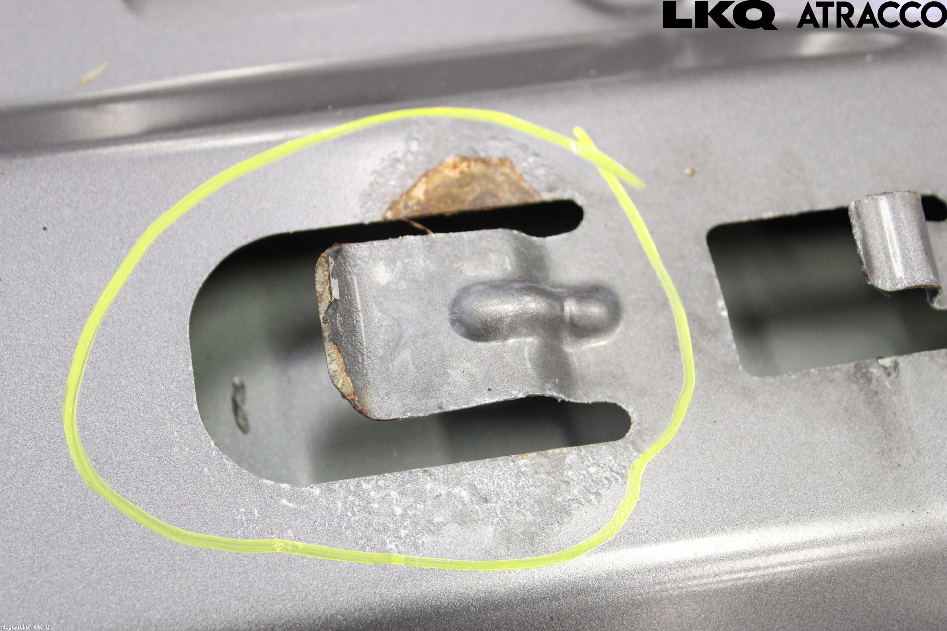 Renault MEGANE III 09-15 Huv Fram