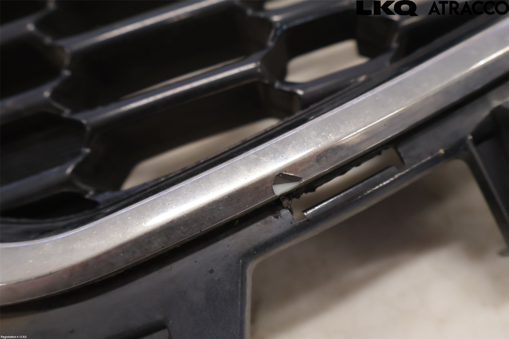 Kia CEED 12-18 Grill Komp