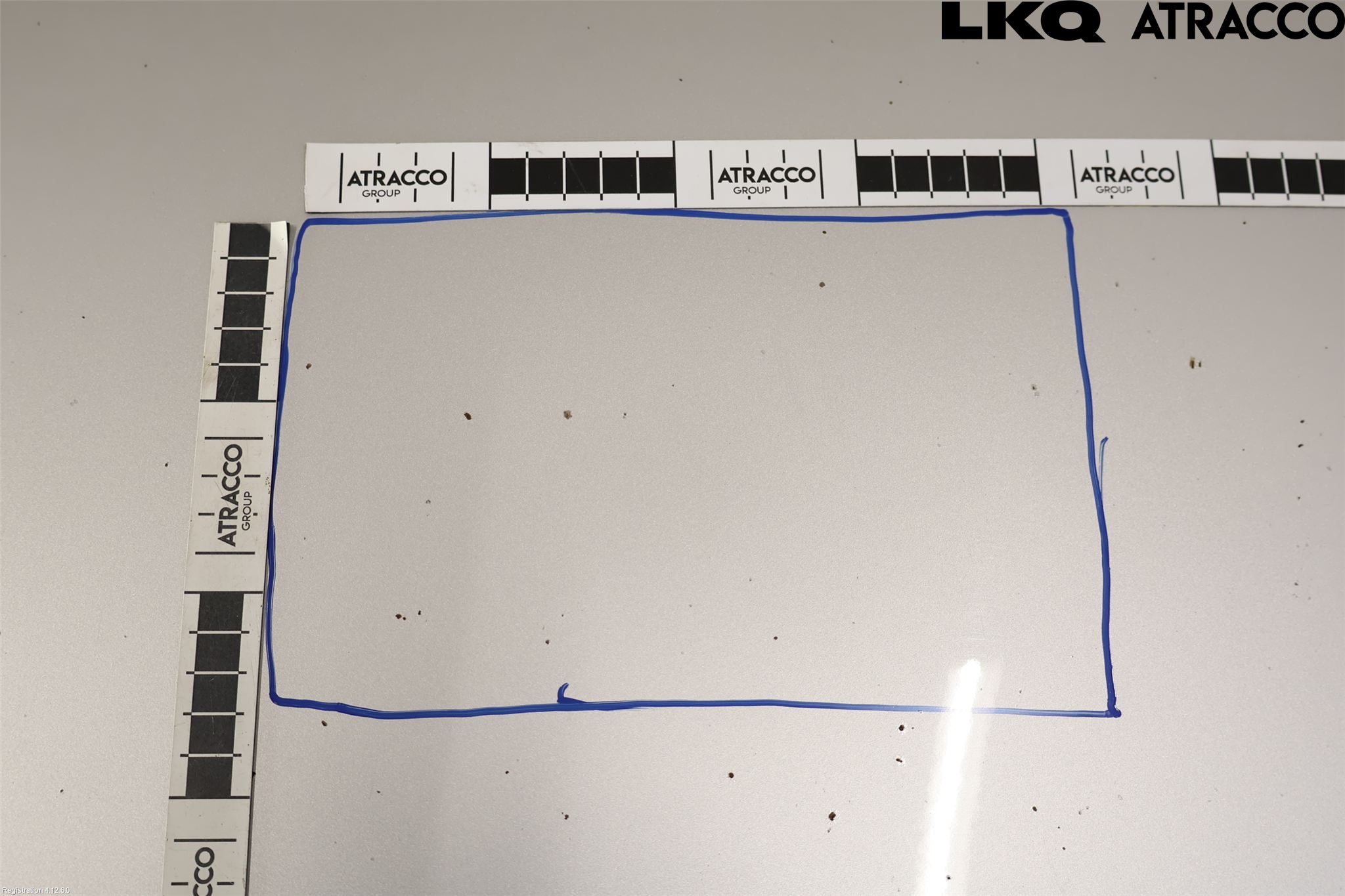 Kia CARENS III 13-19 Huv Fram